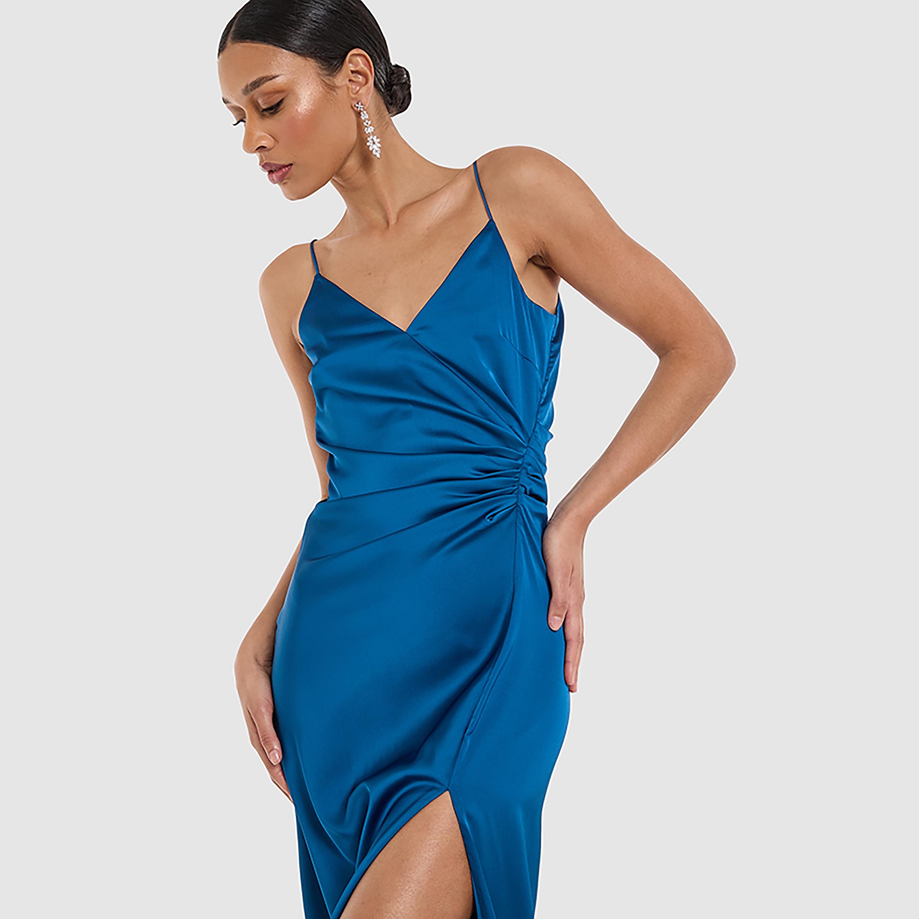 فستان ماكسي ساتان مكشكش، بحمالات كتف، مزين بفتحة للنساء من بي سي بي جي-women-clothing-dresses-image-2