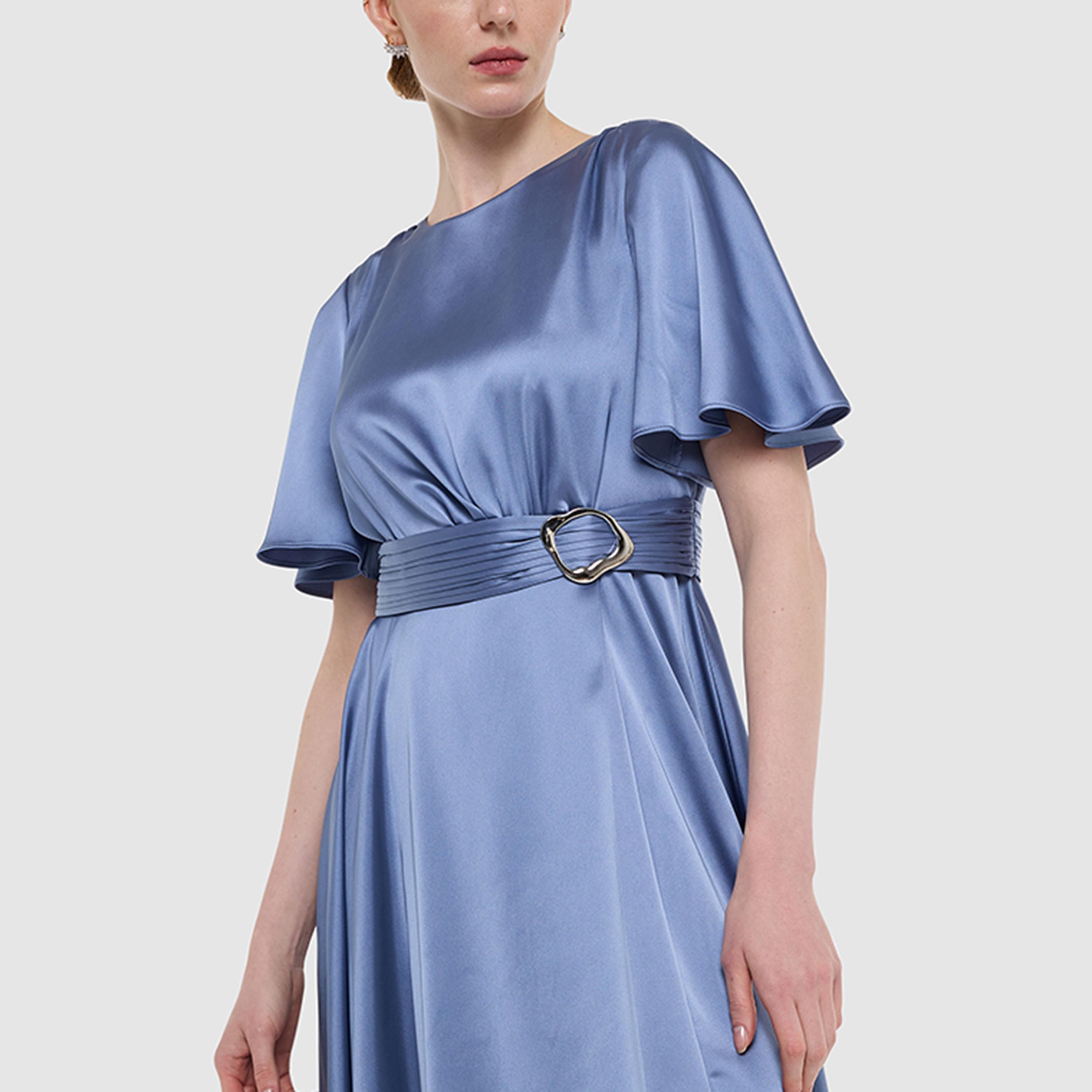 فستان ماكسي ساتان بأكمام "فلاتر" وحزام بلون أزرق من بي سي بي جي-women-clothing-dresses-image-3