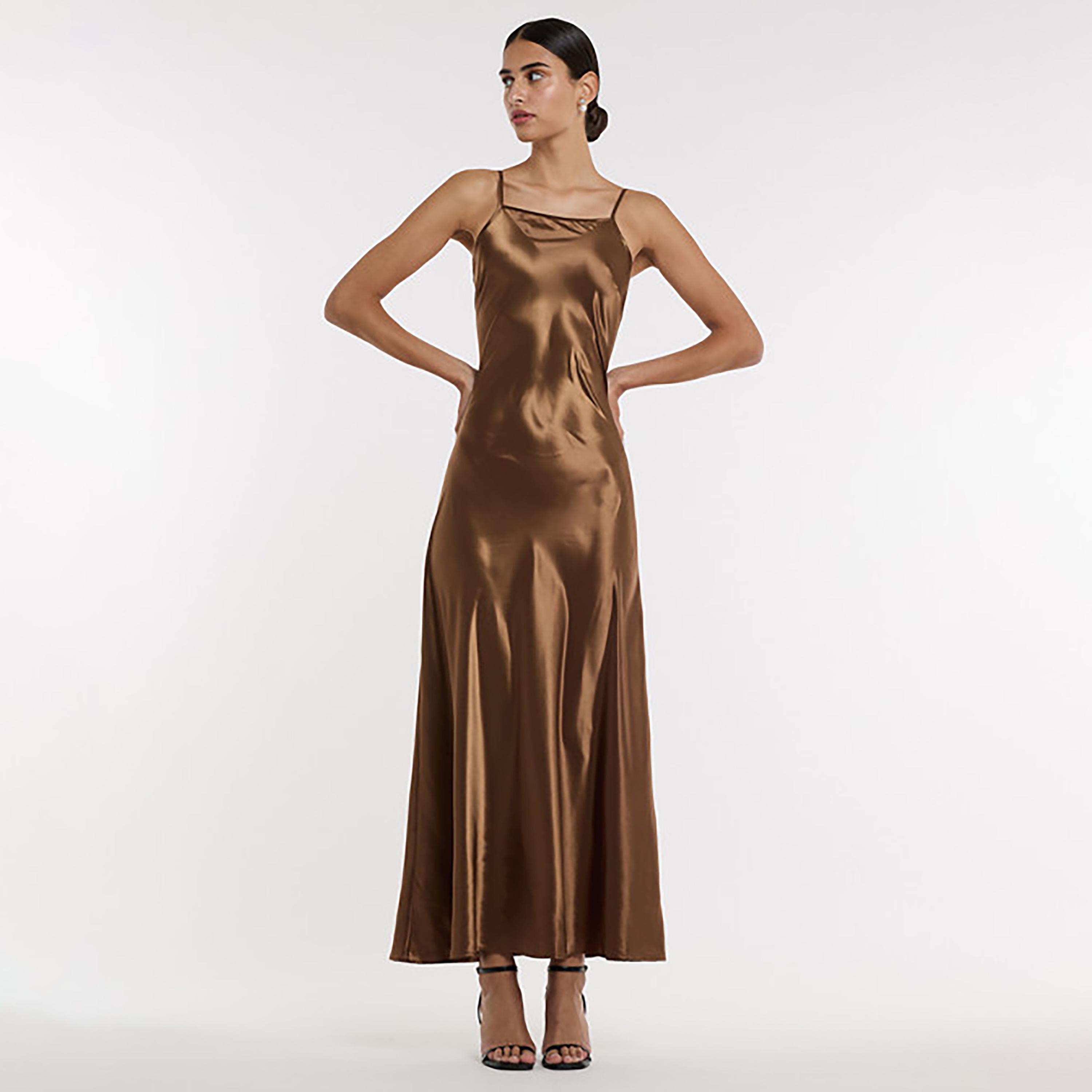 فستان ماكسي ساتان "سليب" مع رداء خارجي مفتوح من الأمام لون بني من بي سي بي جي-women-clothing-dresses-image-1