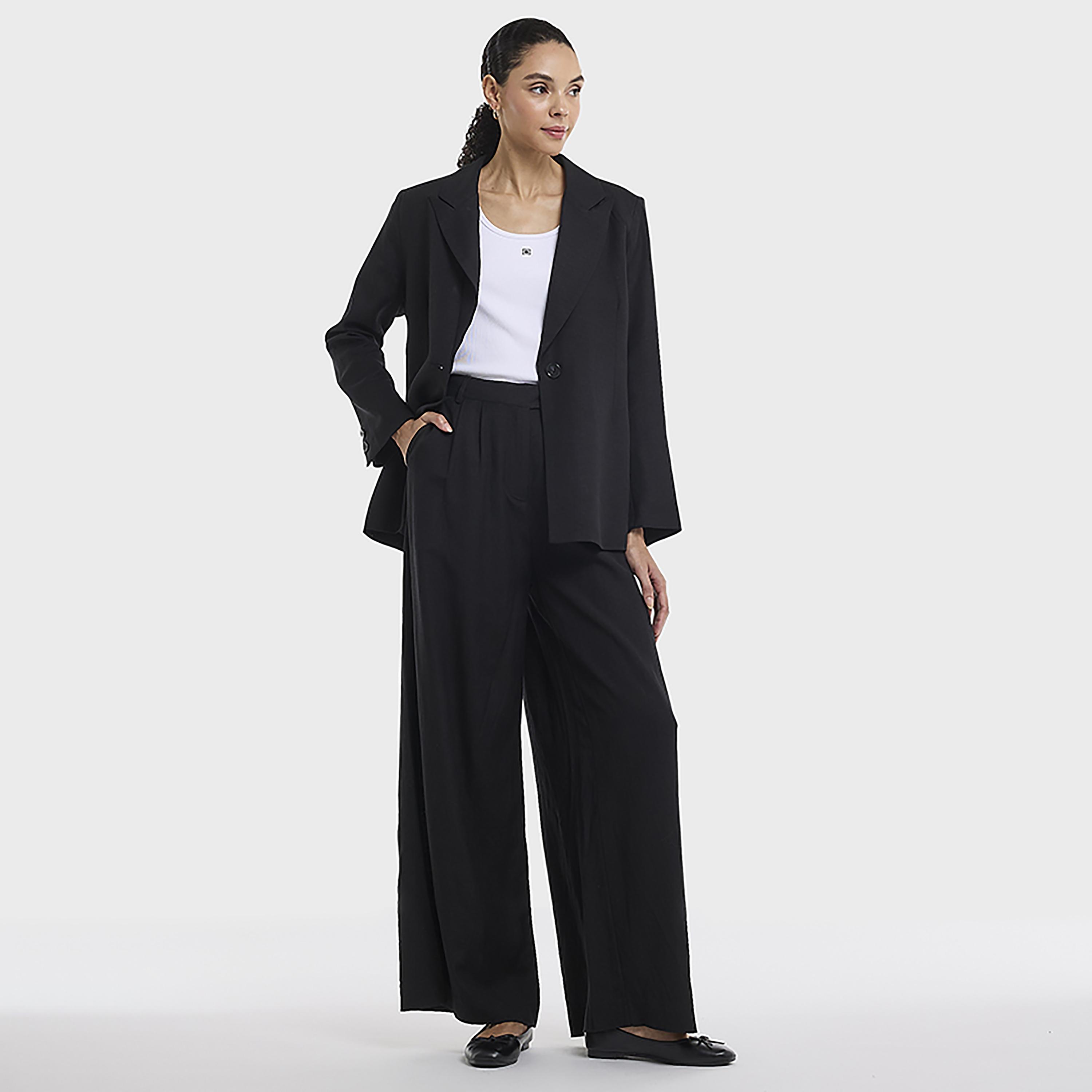 BCBG Linen Lapel Collar Women's Single Breasted Blazer-women-clothing-coatsandjackets-blazers-image-2