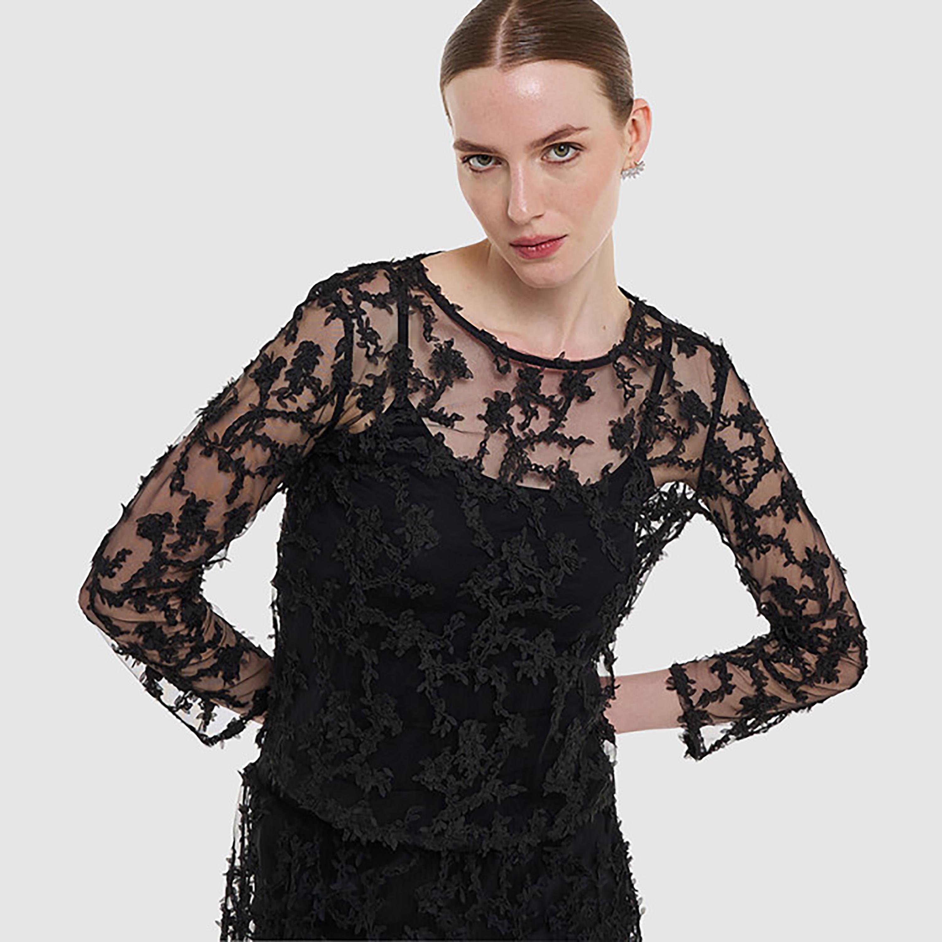 بلوزة نسائية شبكية "نت" شفافة بتطريز زهور لون أسود من بي سي بي جي-women-clothing-shirtsandblouses-blouses-image-4