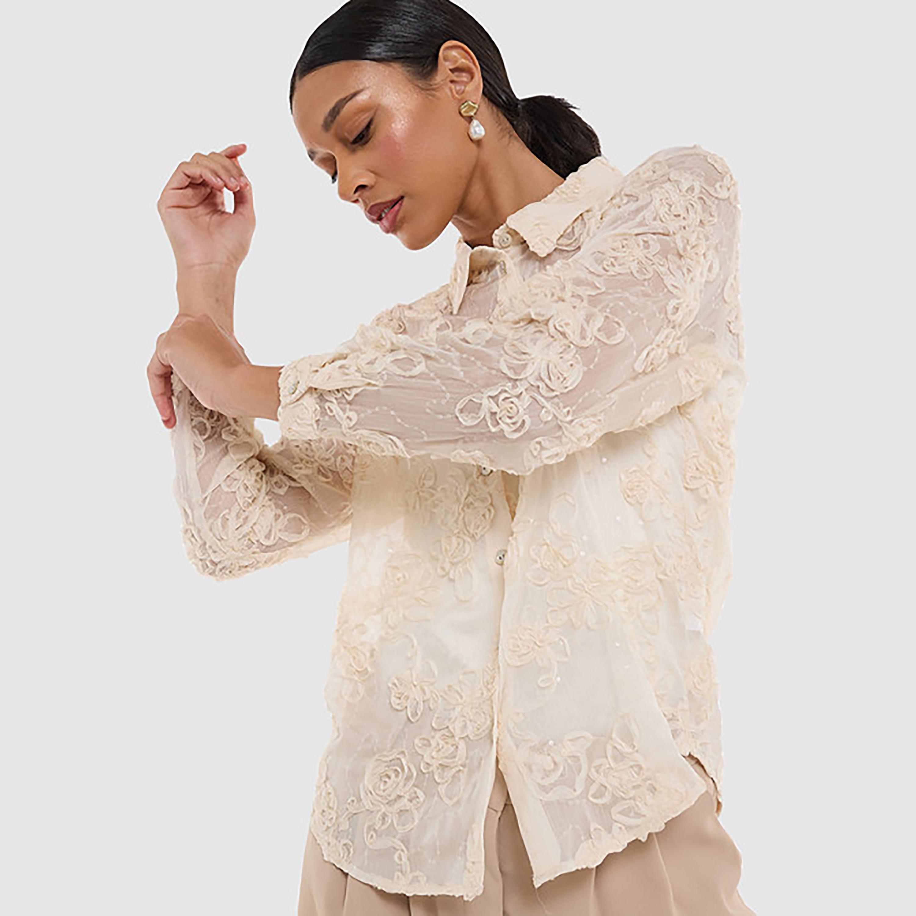 قميص نسائي بتطريز زهور وياقة وأكمام بأساور لون بيج من بي سي بي جي-women-clothing-shirtsandblouses-shirts-image-1