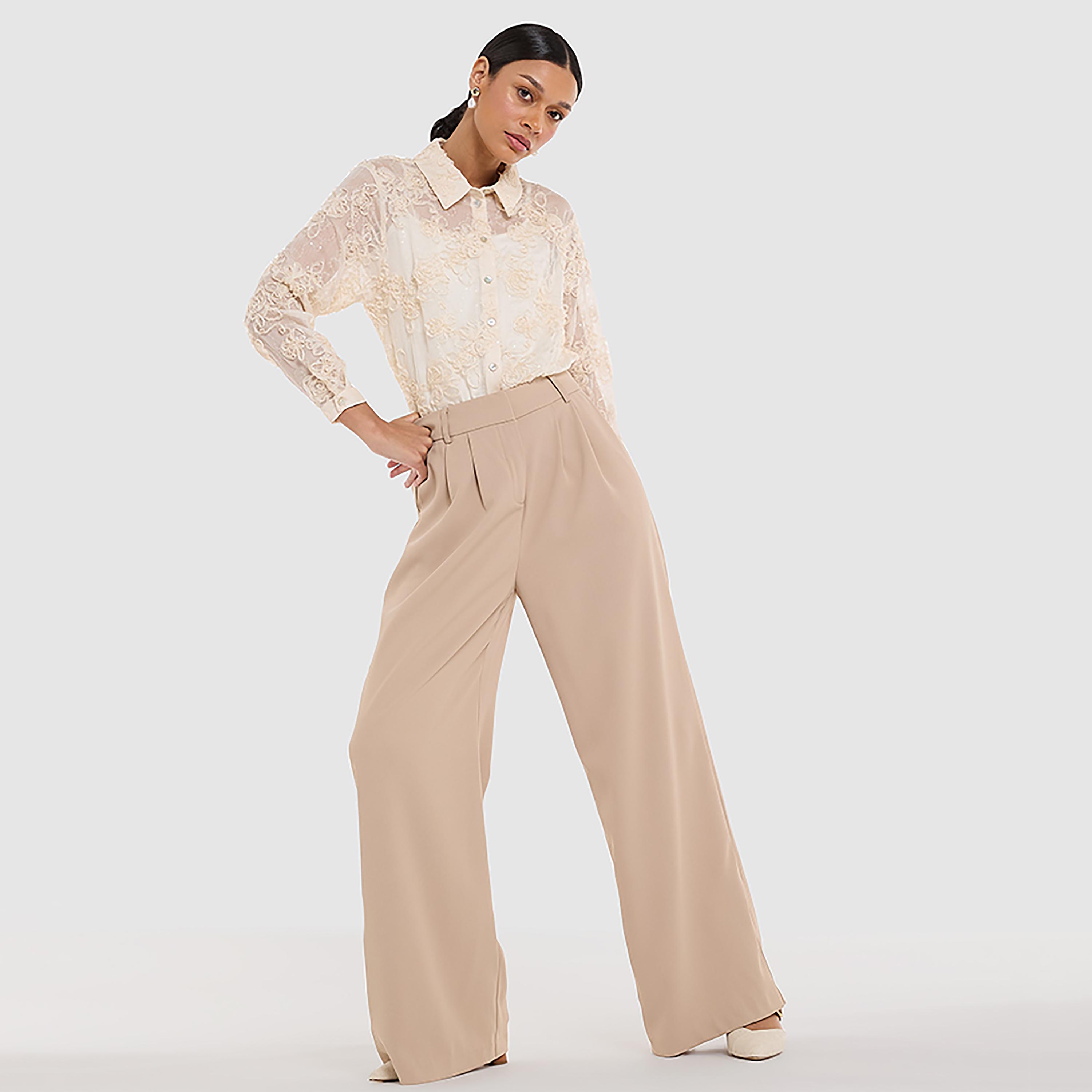 قميص نسائي بتطريز زهور وياقة وأكمام بأساور لون بيج من بي سي بي جي-women-clothing-shirtsandblouses-shirts-image-2