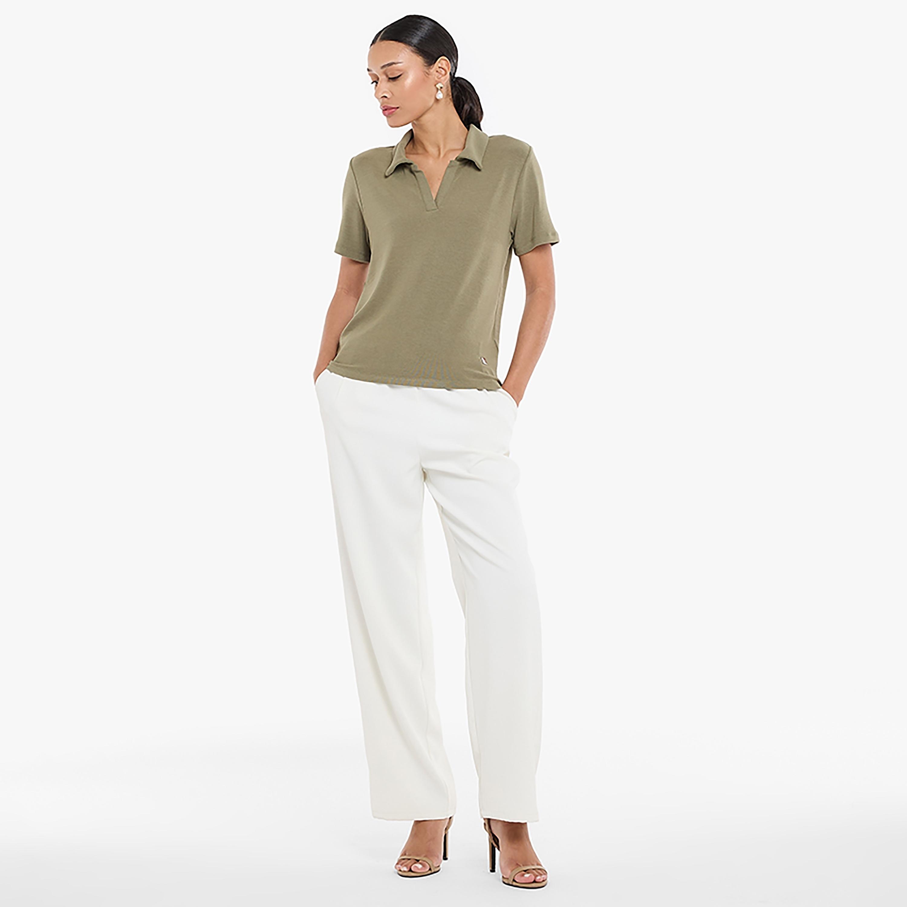 تي شورت بياقة جوني للنساء من بي سي بي جي-women-clothing-tshirts-image-9