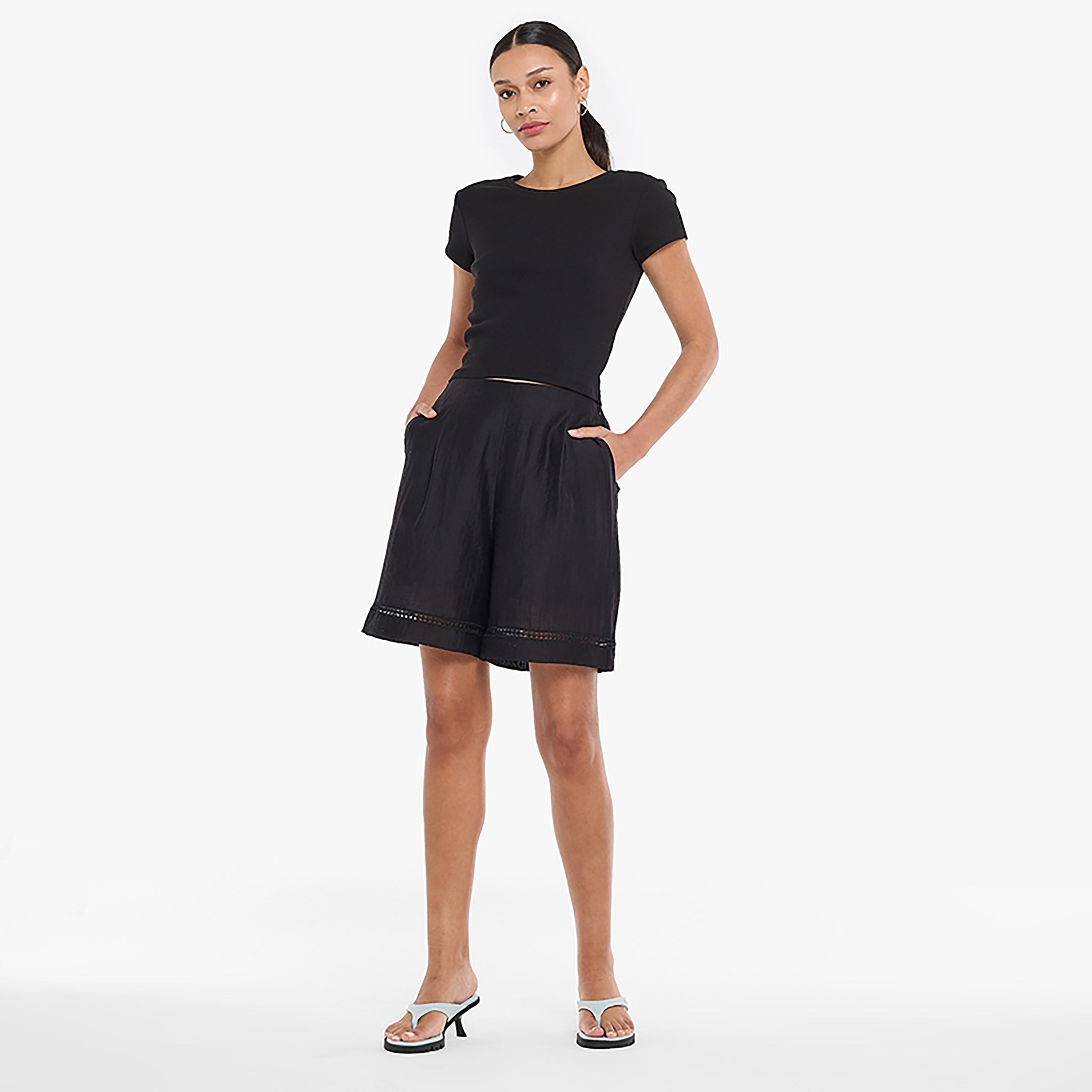 تي شورت نسائي مضلع من بي سي بي جي-women-clothing-tshirts-image-2