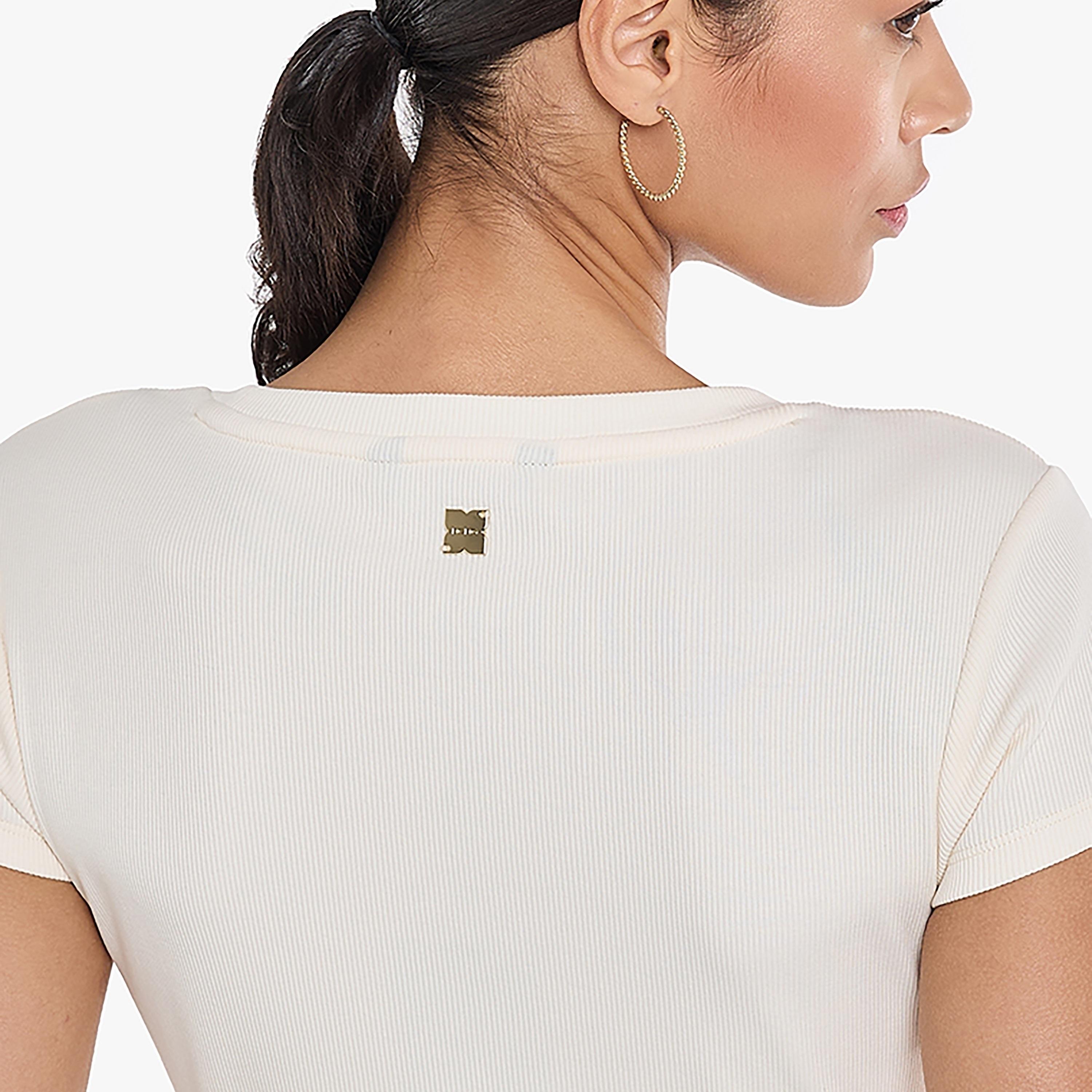 تي شورت نسائي مضلع من بي سي بي جي-women-clothing-tshirts-image-8