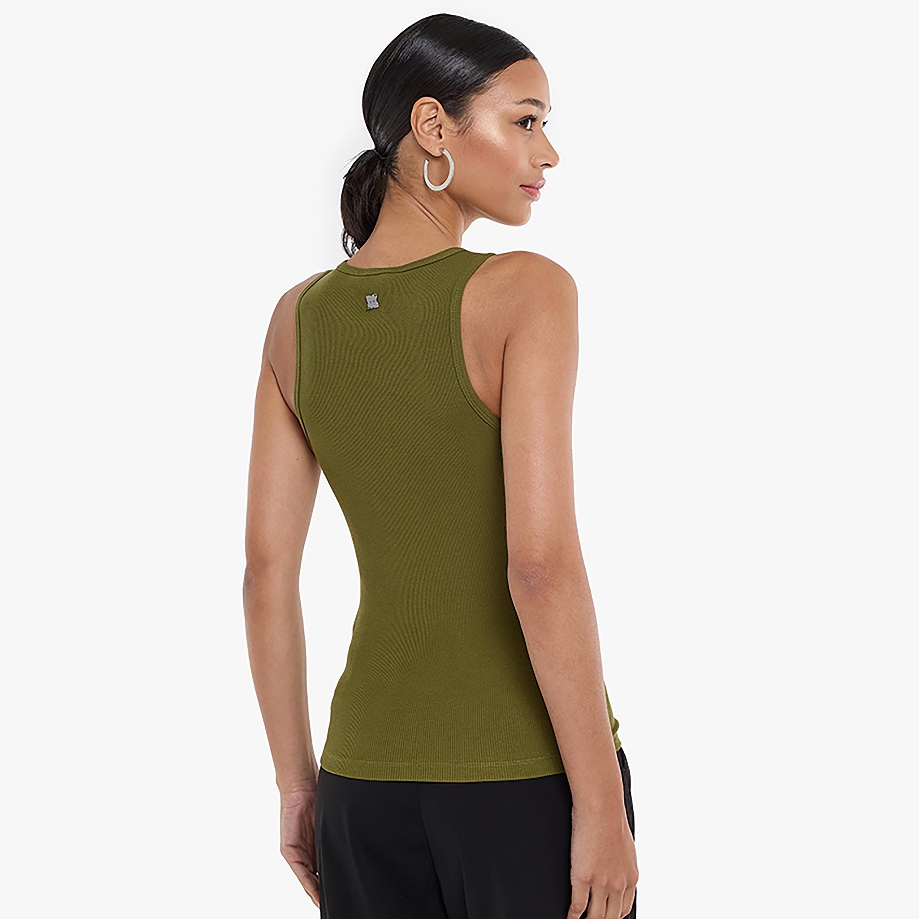 بلوزة نسائية بدون أكمام مضلعة بفتحة رقبة دائرية للنساء من بي سي بي جي-women-clothing-tshirts-image-11