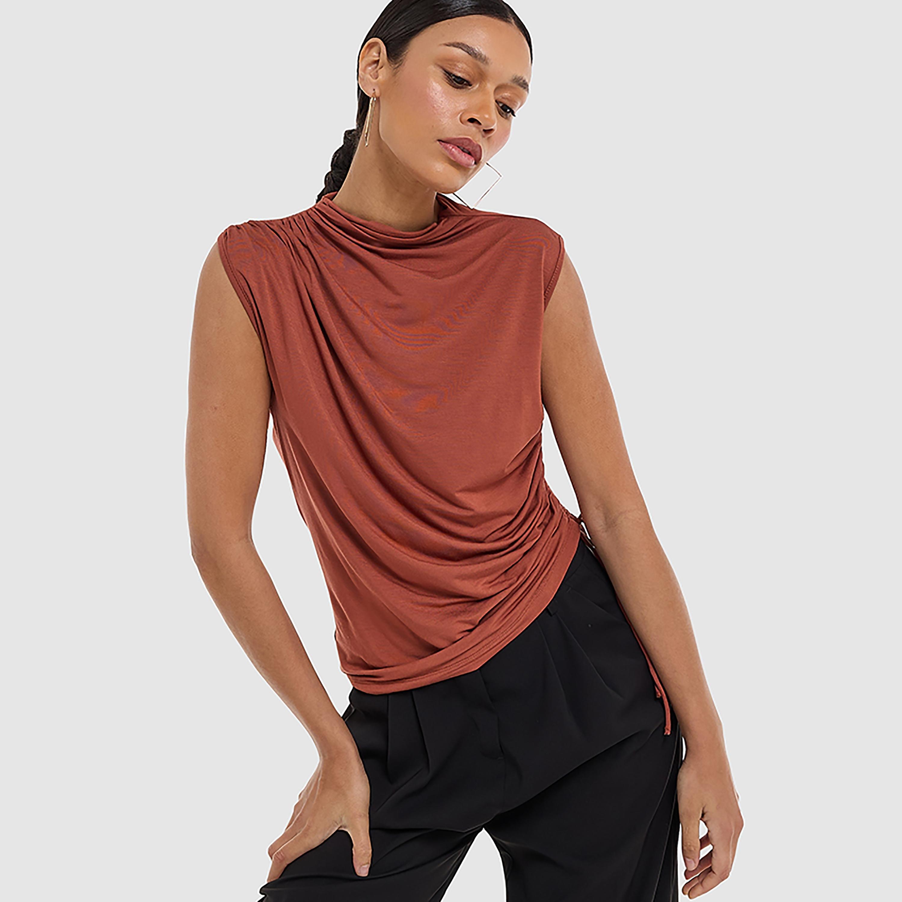 بلوزة بياقة واسعة مكشكشة للنساء من بي سي بي جي-women-clothing-shirtsandblouses-blouses-image-5