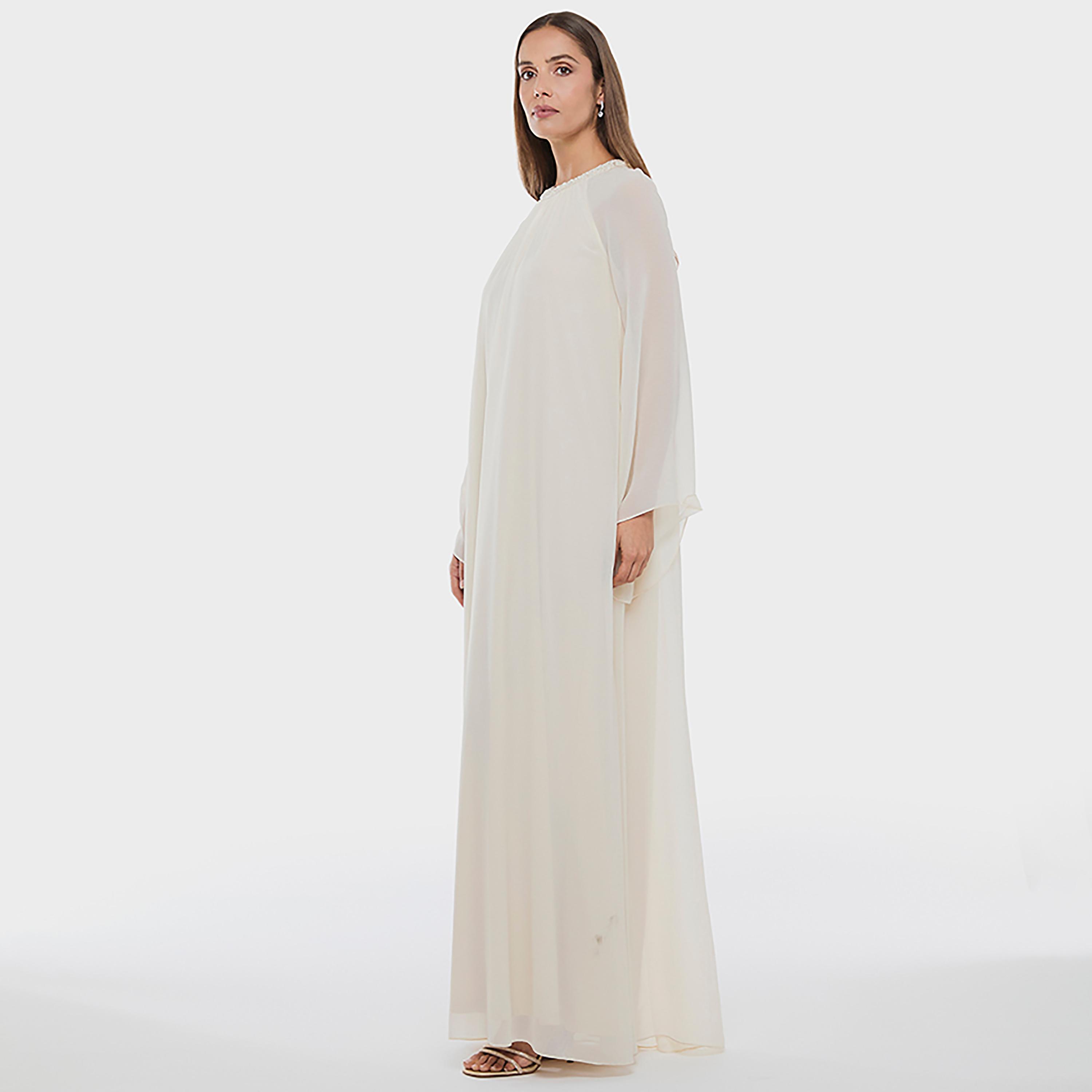 فستان ماكسي نسائي بأكمام واسعة وياقة مزينة لون أبيض من بي سي بي جي-women-clothing-dresses-image-2