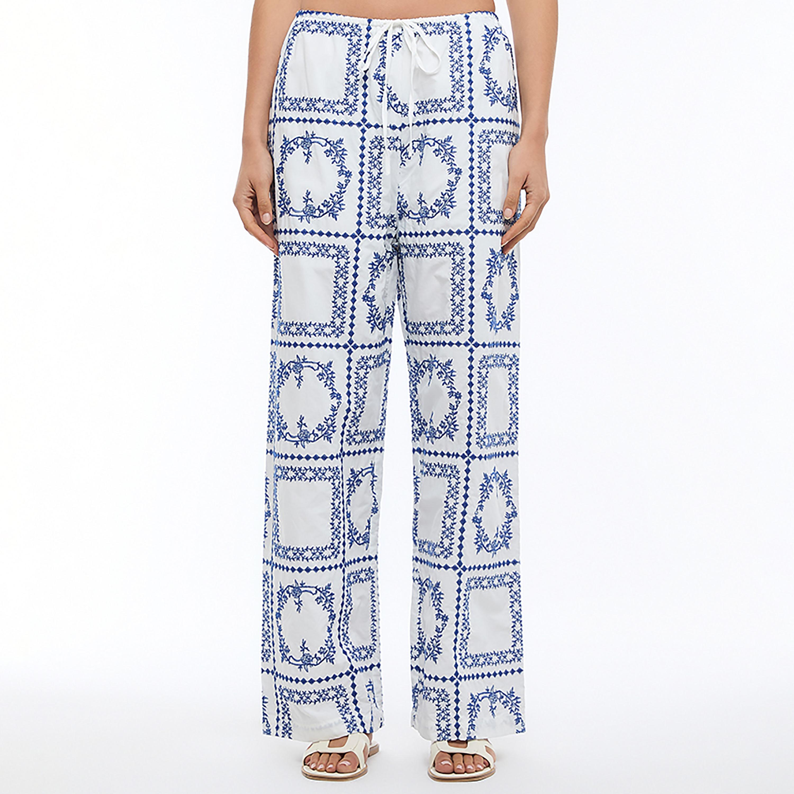 بنطلون نسائي أرجل واسعة وتطريز هندسي لون أبيض من بي سي بي جي-women-clothing-bottoms-trousers-image-1