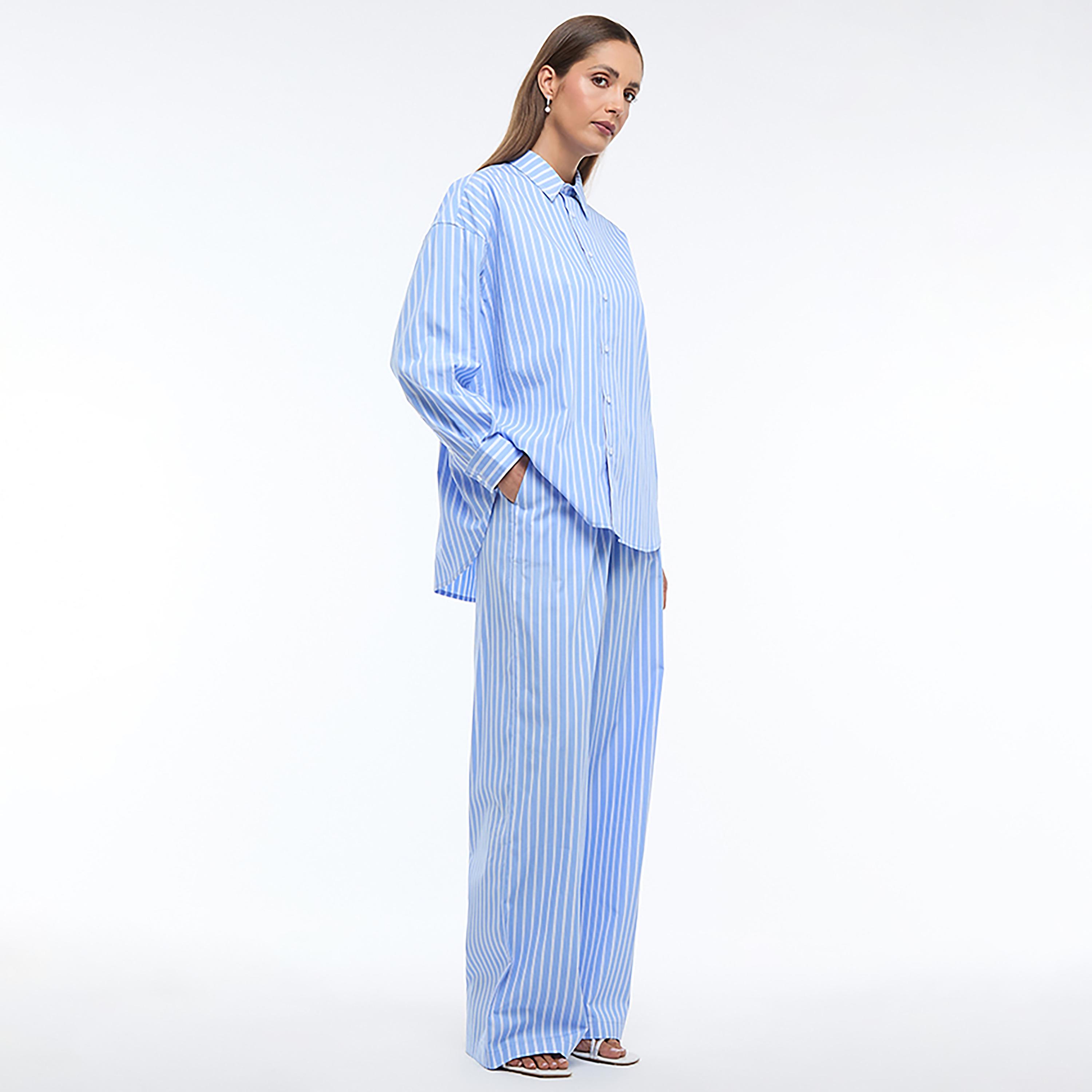 بنطلون نسائي مخطط بأرجل واسعة بلون أزرق من بي سي بي جي-women-clothing-bottoms-trousers-image-2