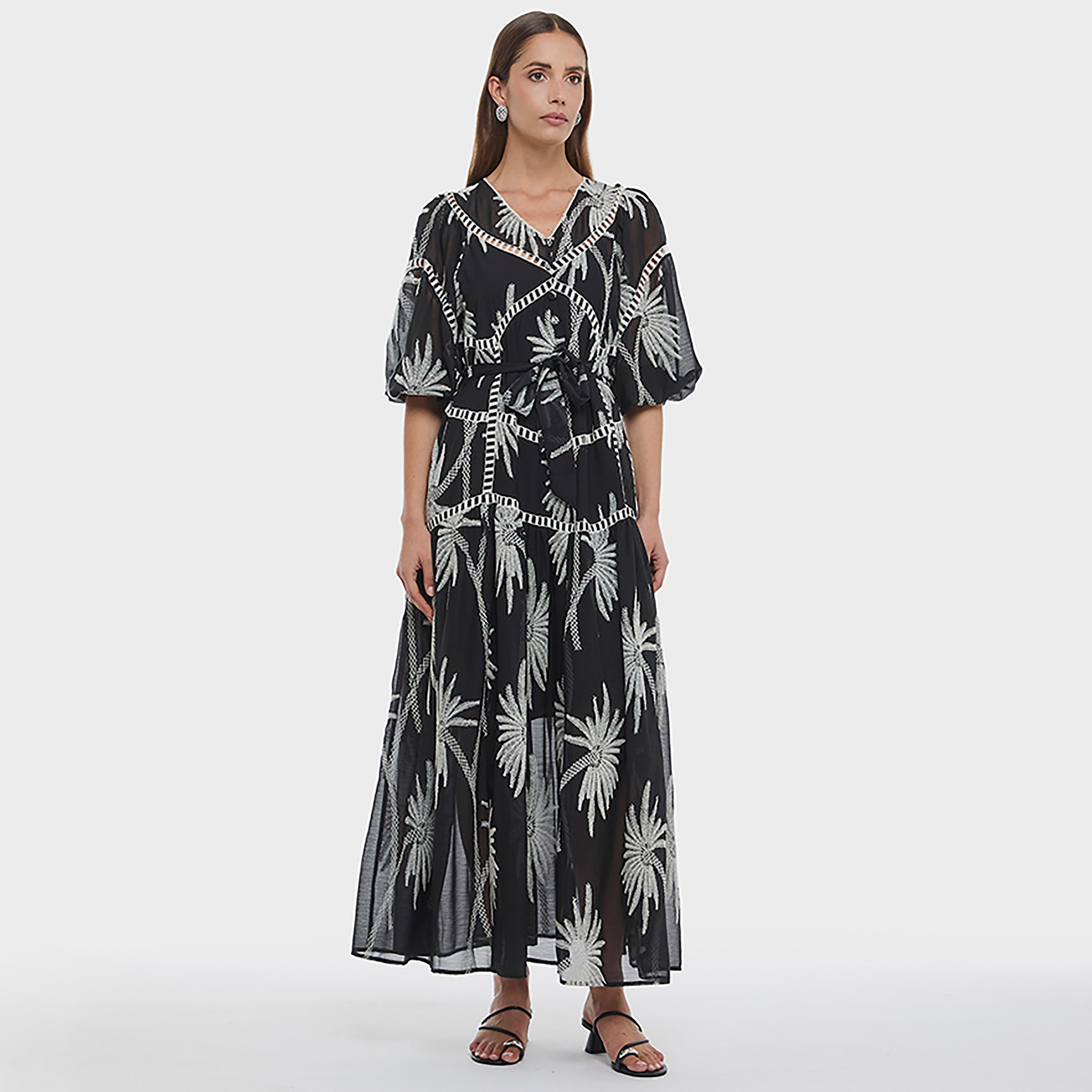 فستان ماكسي نسائي بأكمام منفوخة وتطريز لون أسود من بي سي بي جي-women-clothing-dresses-image-1