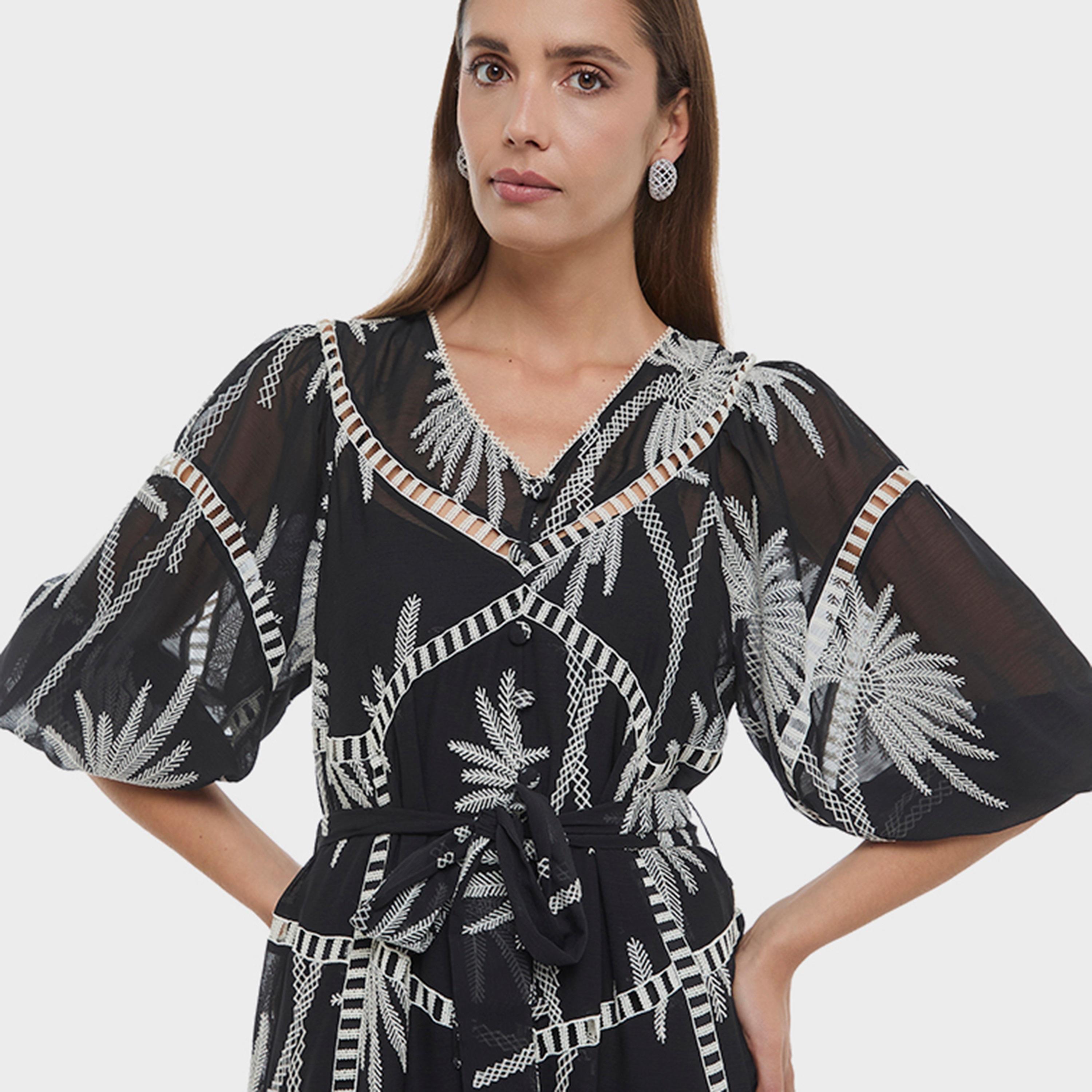 فستان ماكسي نسائي بأكمام منفوخة وتطريز لون أسود من بي سي بي جي-women-clothing-dresses-image-4