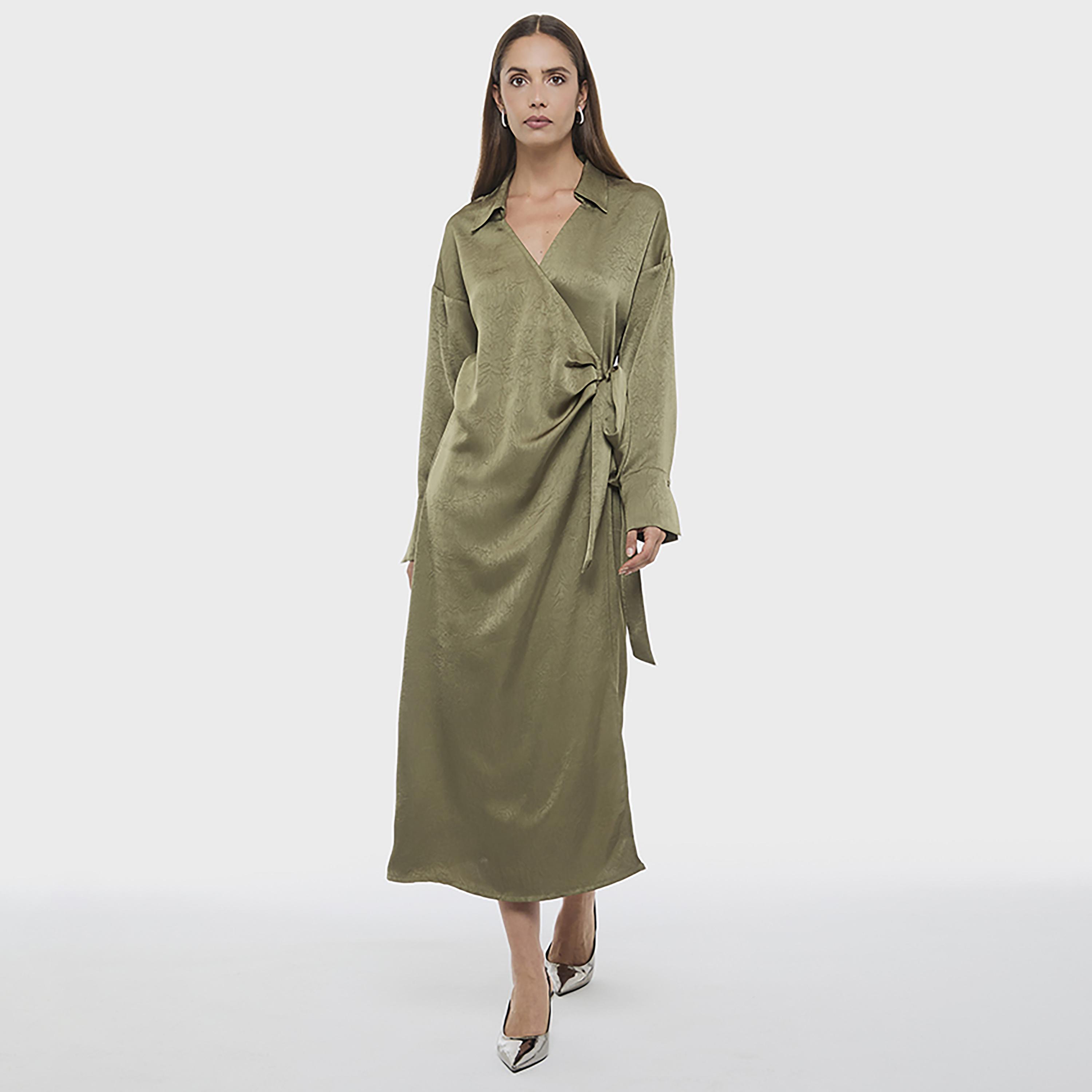 فستان ميدي نسائي بتصميم "لف" وياقة قميص بلون زيتوني من بي سي بي جي-women-clothing-dresses-image-2