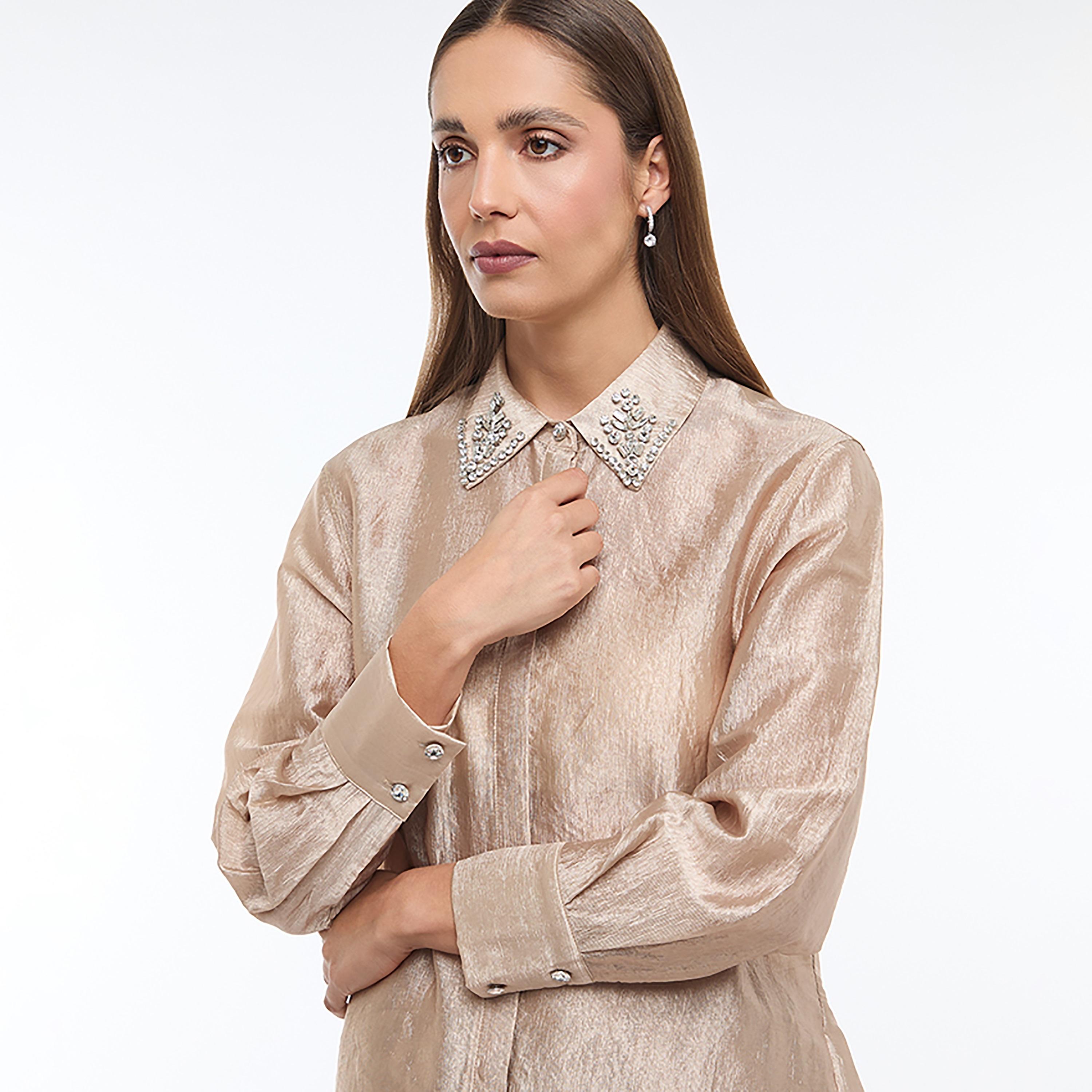 قميص نسائي قماش حريري لون بيج من بي سي بي جي-women-clothing-shirtsandblouses-shirts-image-5