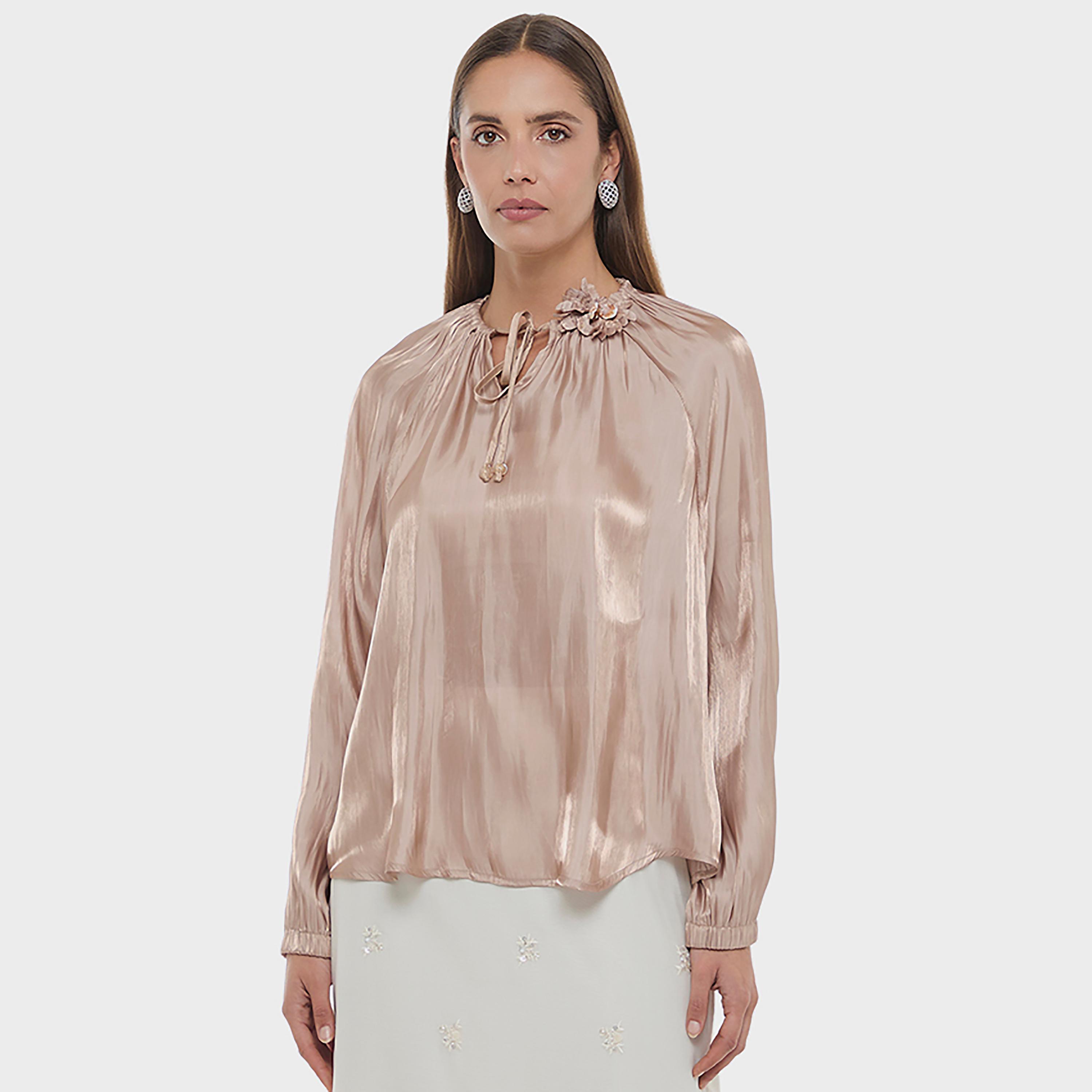 بلوزة نسائية منسوجة بأكمام راغلان وياقة تربط لون بني من بي سي بي جي-women-clothing-shirtsandblouses-blouses-image-1