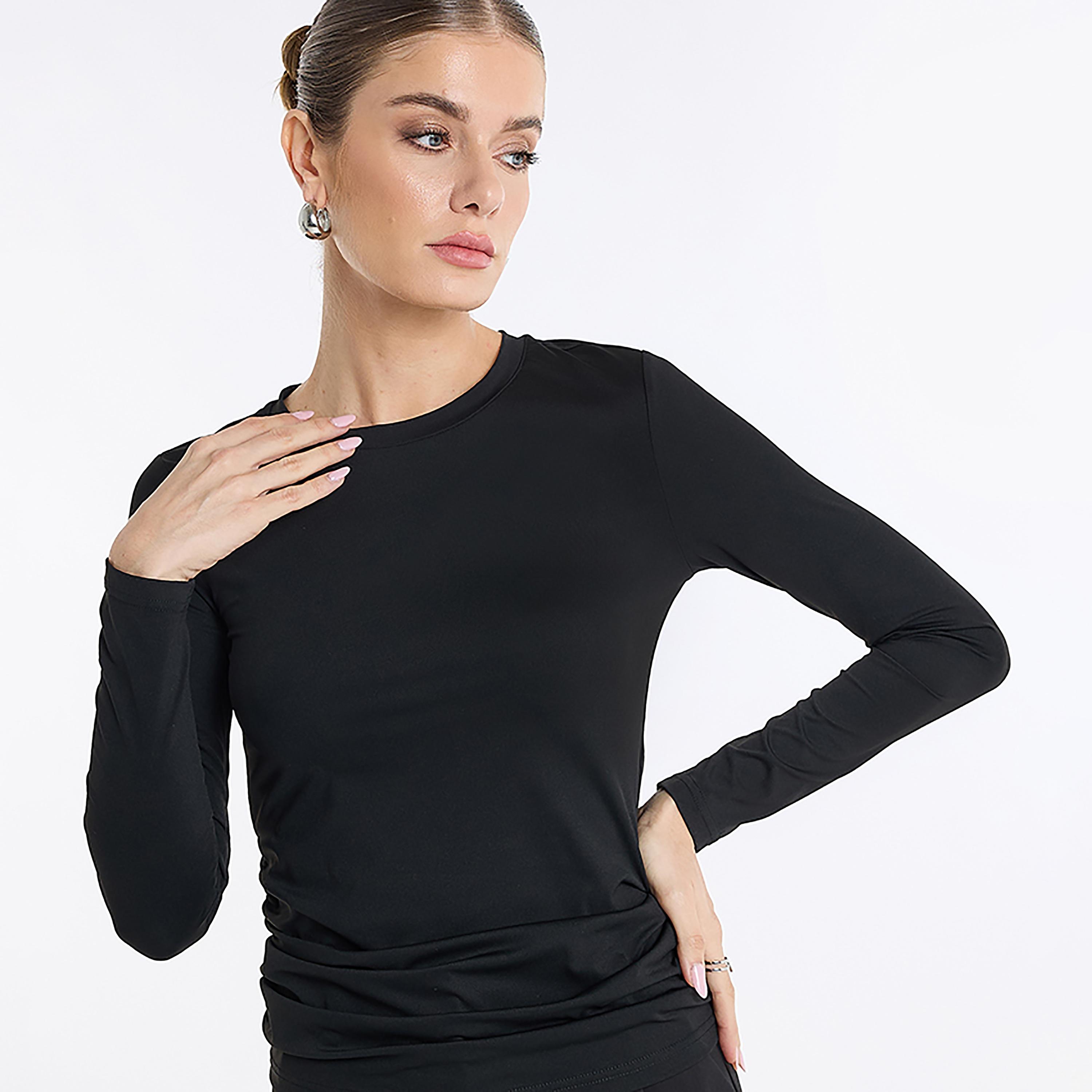 بلوزة نسائية بياقة مستديرة "كرو نيك" من بي سي بي جي-women-clothing-shirtsandblouses-blouses-image-4