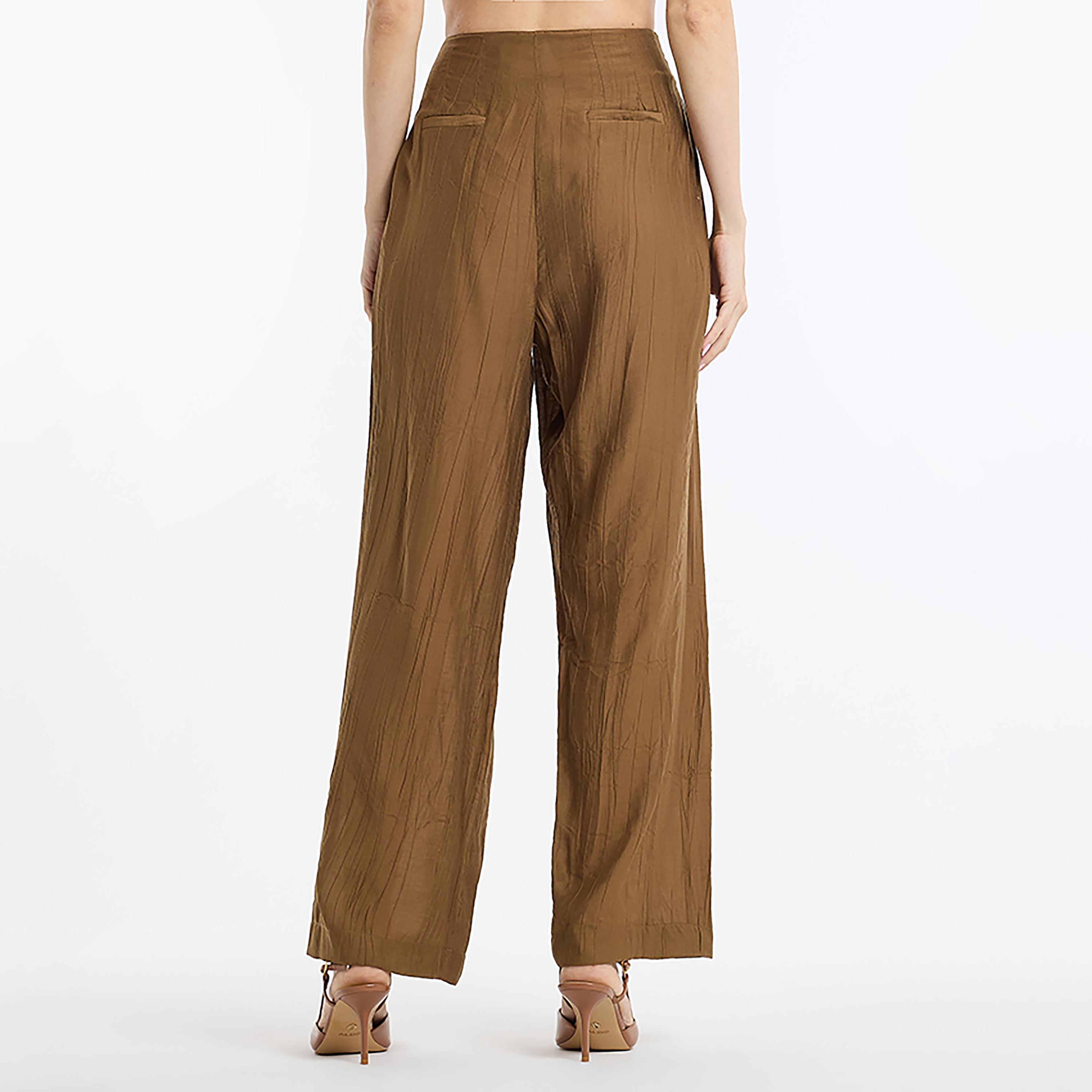 بنطلون نسائي بتصميم مجعد "كرينكلد" مع كسرات أمامية من بي سي بي جي-women-clothing-bottoms-trousers-image-8