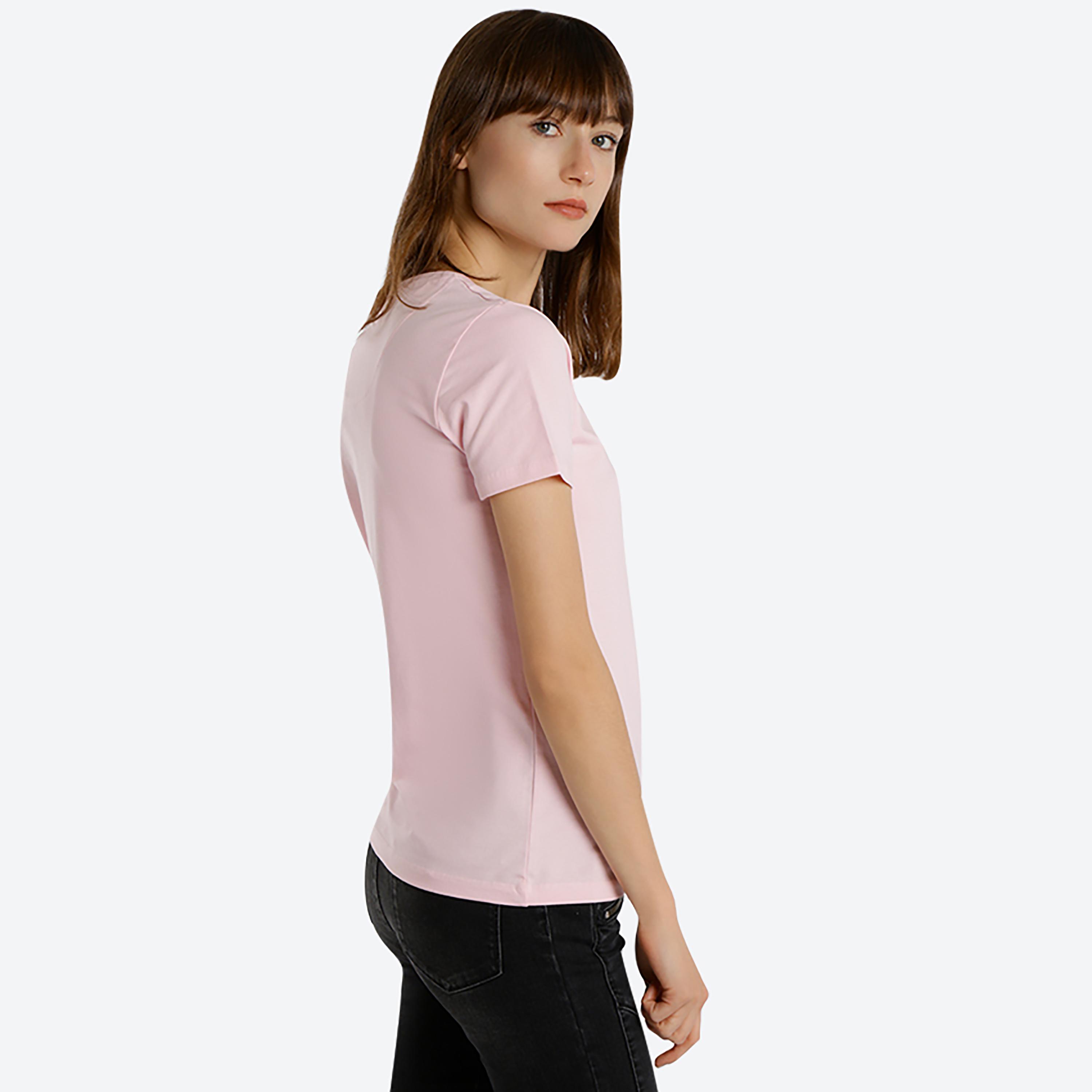 تي شرت سادة برقبة دائرية وأكمام قصيرة من بيفرلي هيلز بولو كلوب-women-clothing-tshirts-image-4