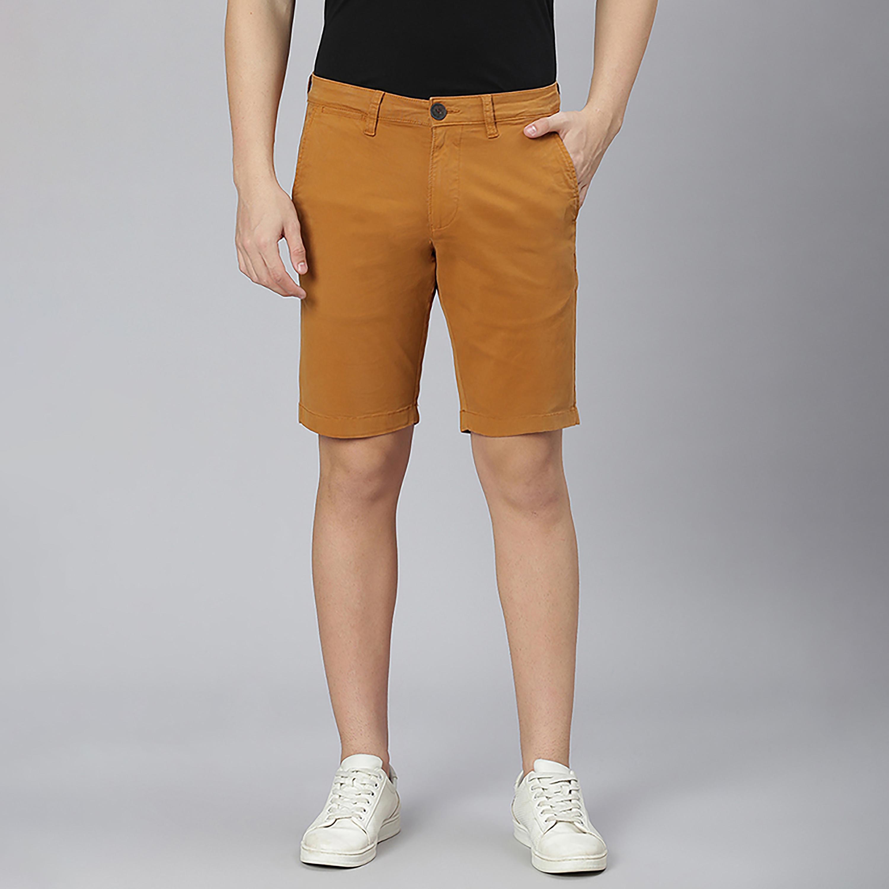 شورت سادة متوسط الارتفاع مع زر للإغلاق من بيفرلي هيلز بولو كلوب-men-clothing-bottoms-shorts-image-1