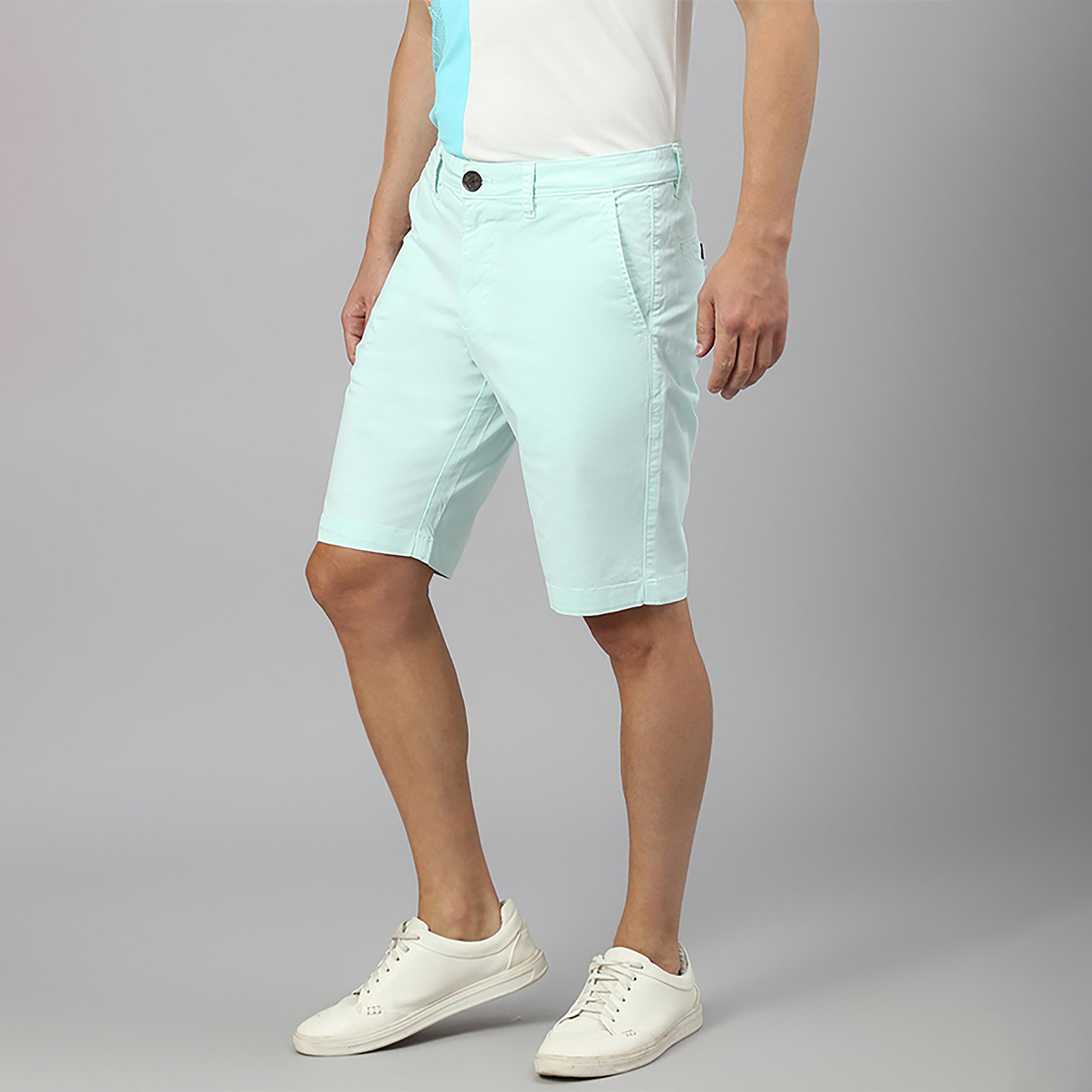 شورت سادة متوسط الارتفاع مع زر للإغلاق من بيفرلي هيلز بولو كلوب-men-clothing-bottoms-shorts-image-6