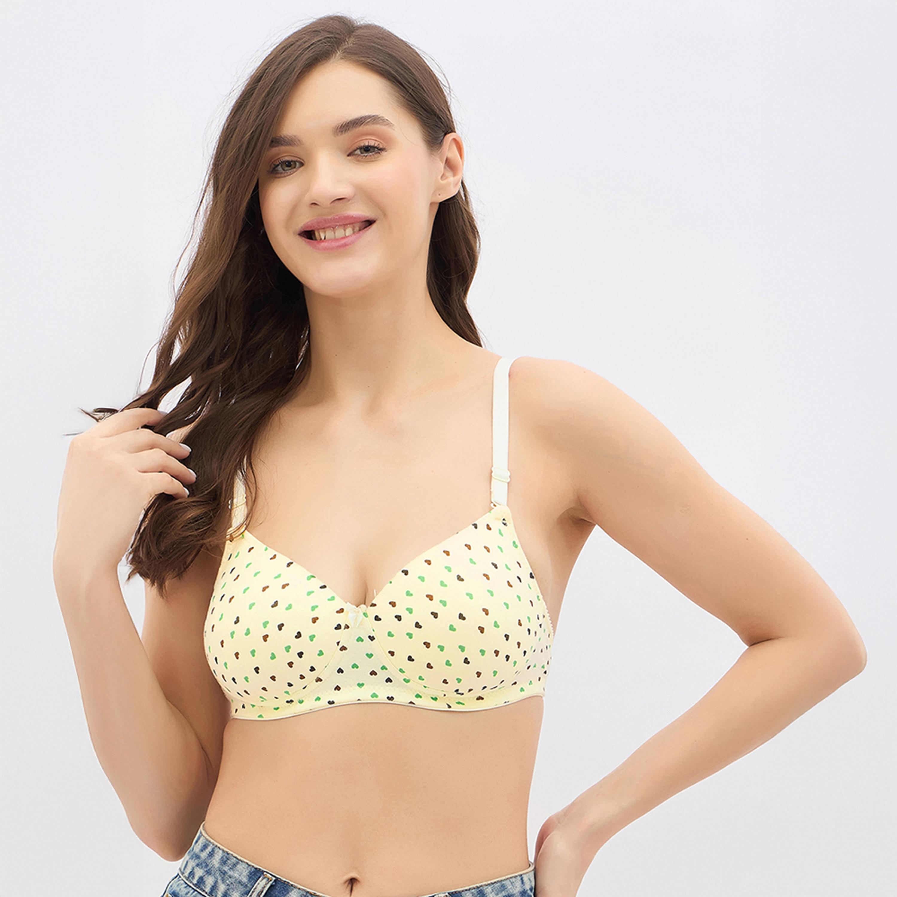 حمالة صدر تي شيرت مبطنة، بدون سلك، طبعة قلوب، متعددة الارتداء - أصفر فاتح من كلوفيا-women-clothing-lingerie-bras-image-1