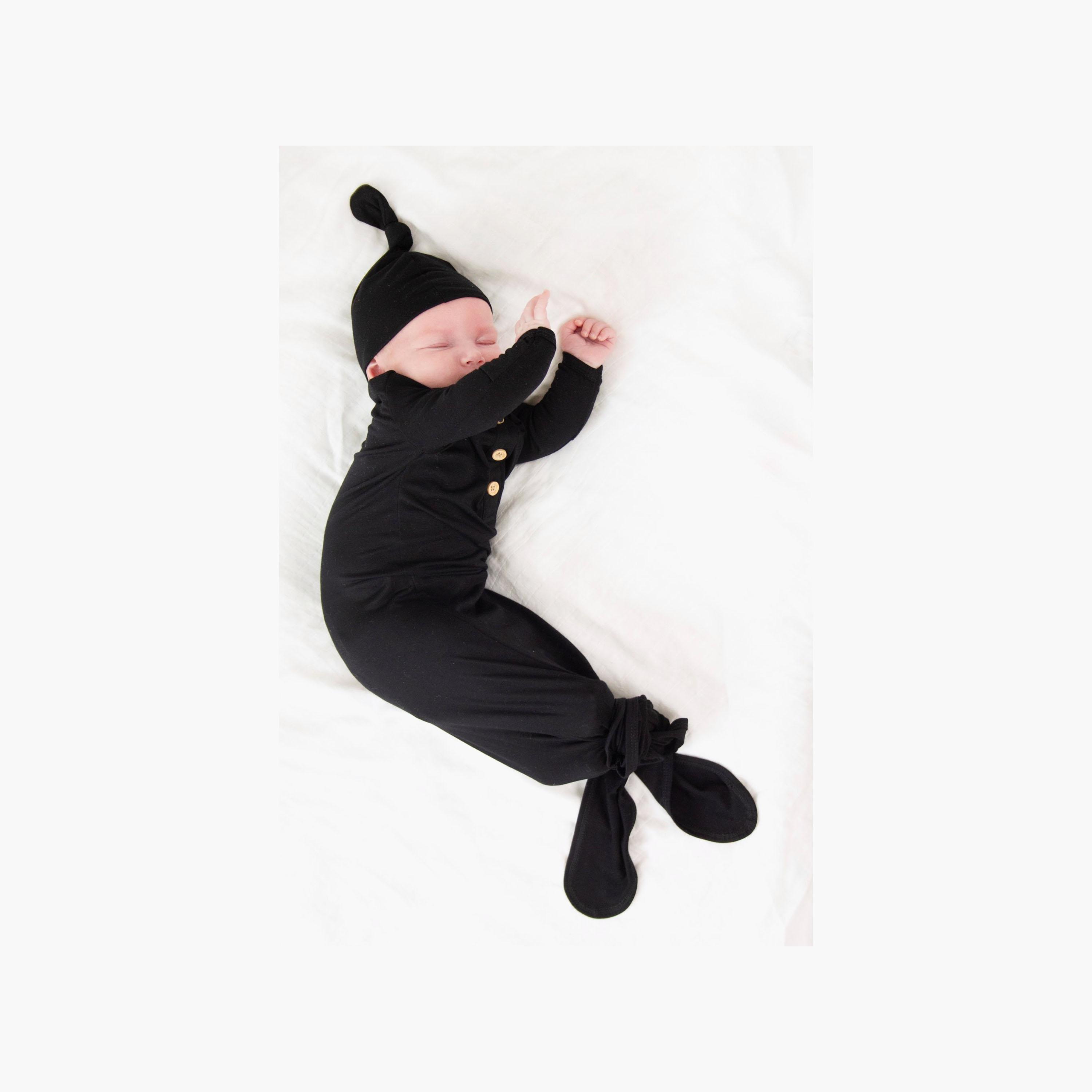 طقم قطعتين ثوب نوم بعقدة وقبعة بيني للأطفال من أنفي بيبي-baby-girls-clothing-nightwear-sleepsuits-image-3