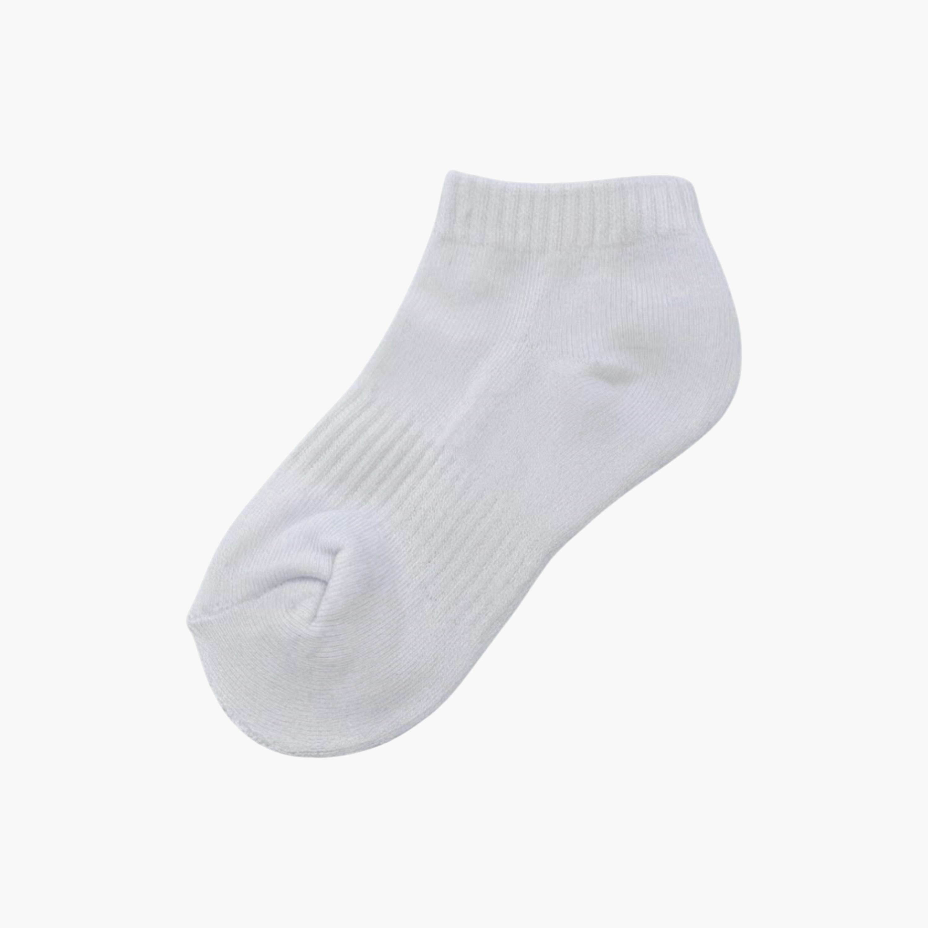 طقم جوارب قطنية مسامية سادة 3 أزواج من فيكتور آند جين-boys-accessories-socks-image-2