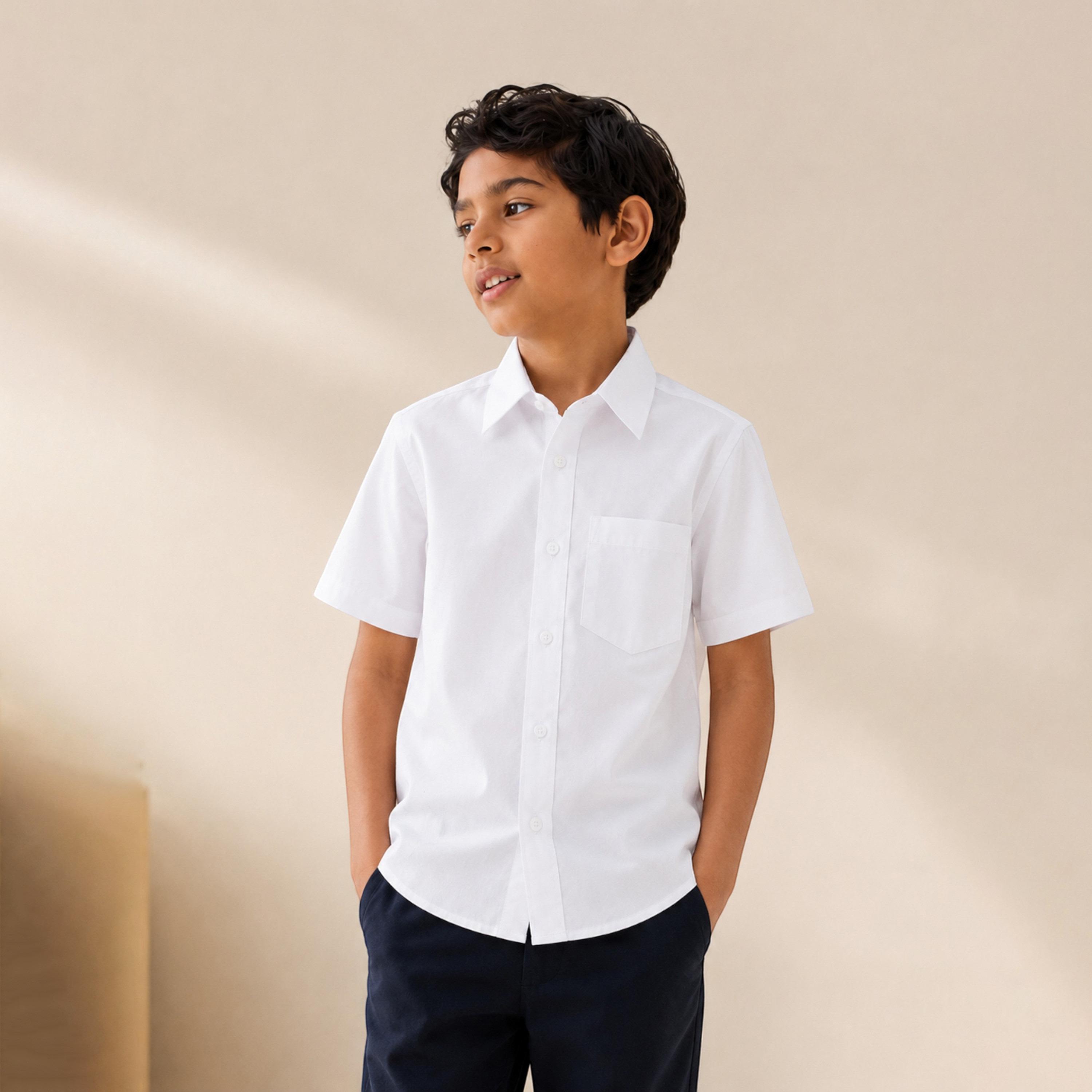 قميص سادة بأكمام قصيرة وياقة من فيكتور أند جين-boys-clothing-shirts-image-1