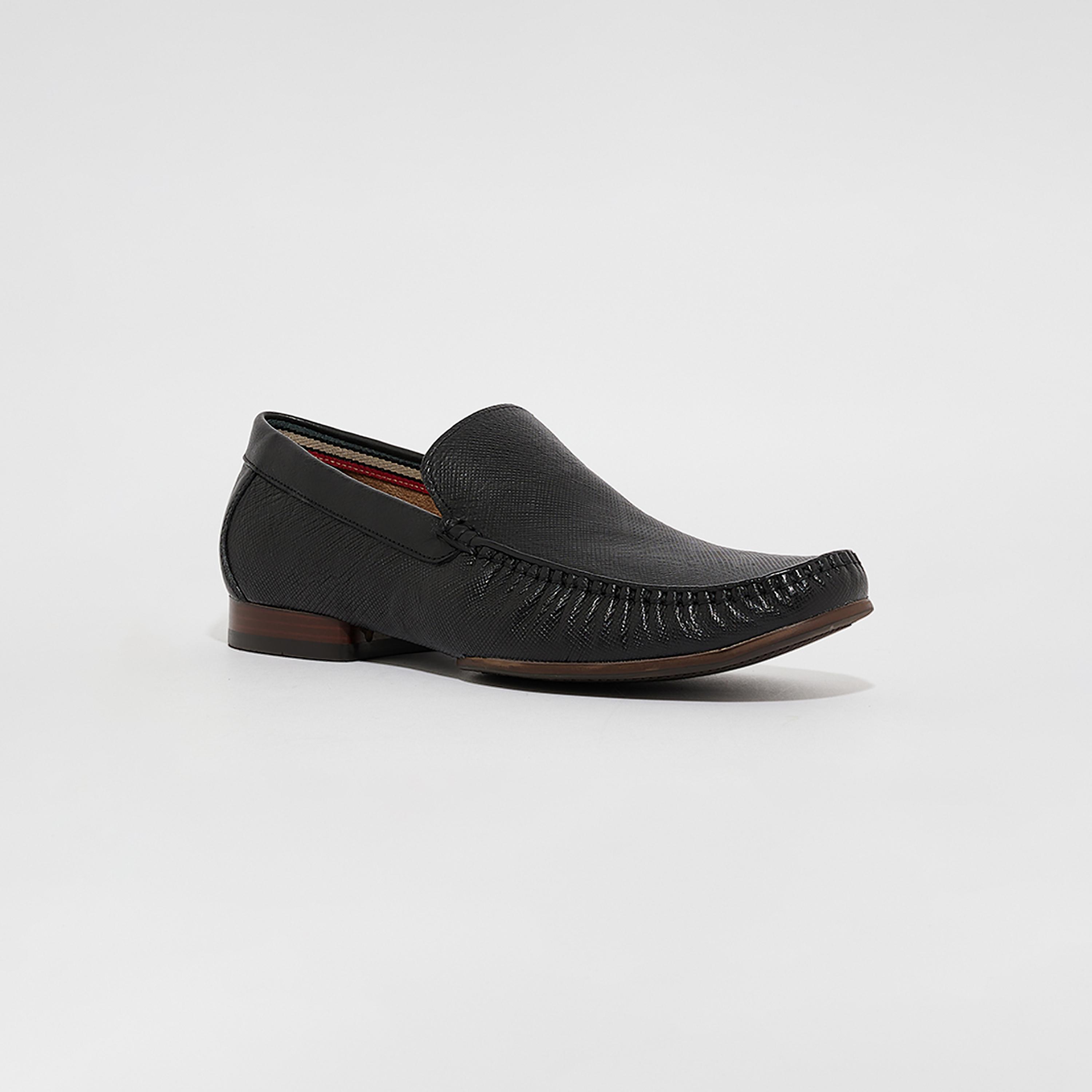 حذاء لوفر ذو سلیب آن من هاش بابيز لوكاس للرجال | C301-men-shoes-formalshoes-image-1