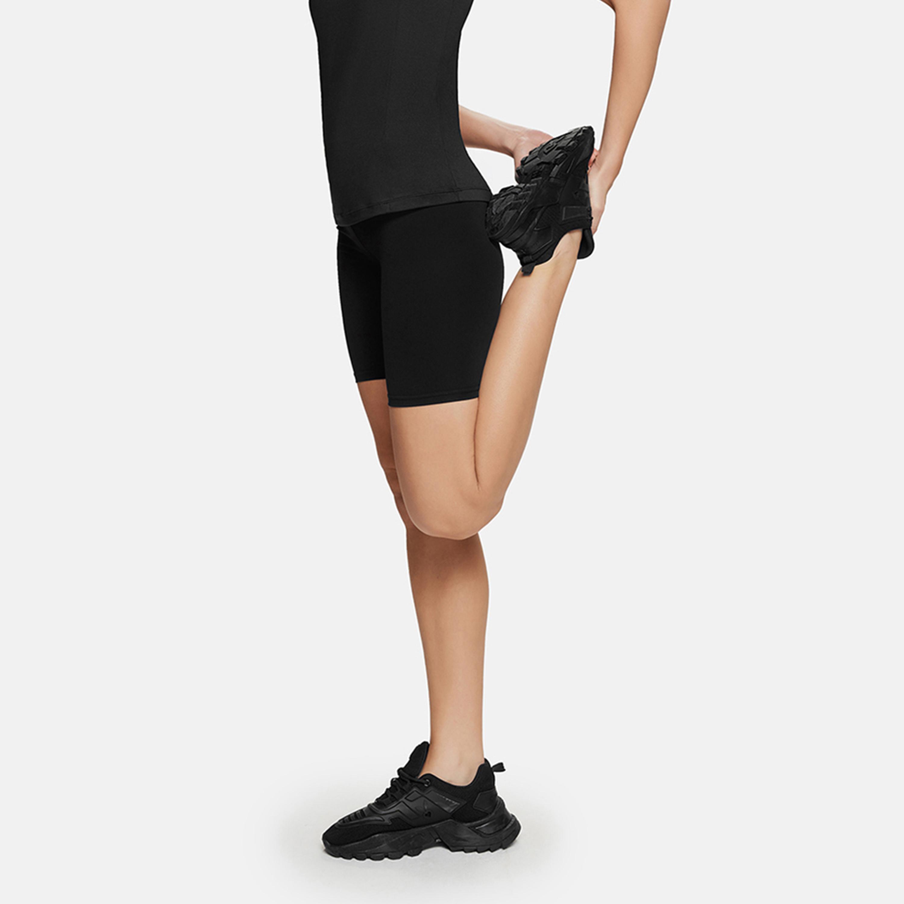 Cardio Bunny Women's Skinny Fit Shorts-women-clothing-sportswearandactivewear-bottoms-athleticskirtsandshorts-image-1