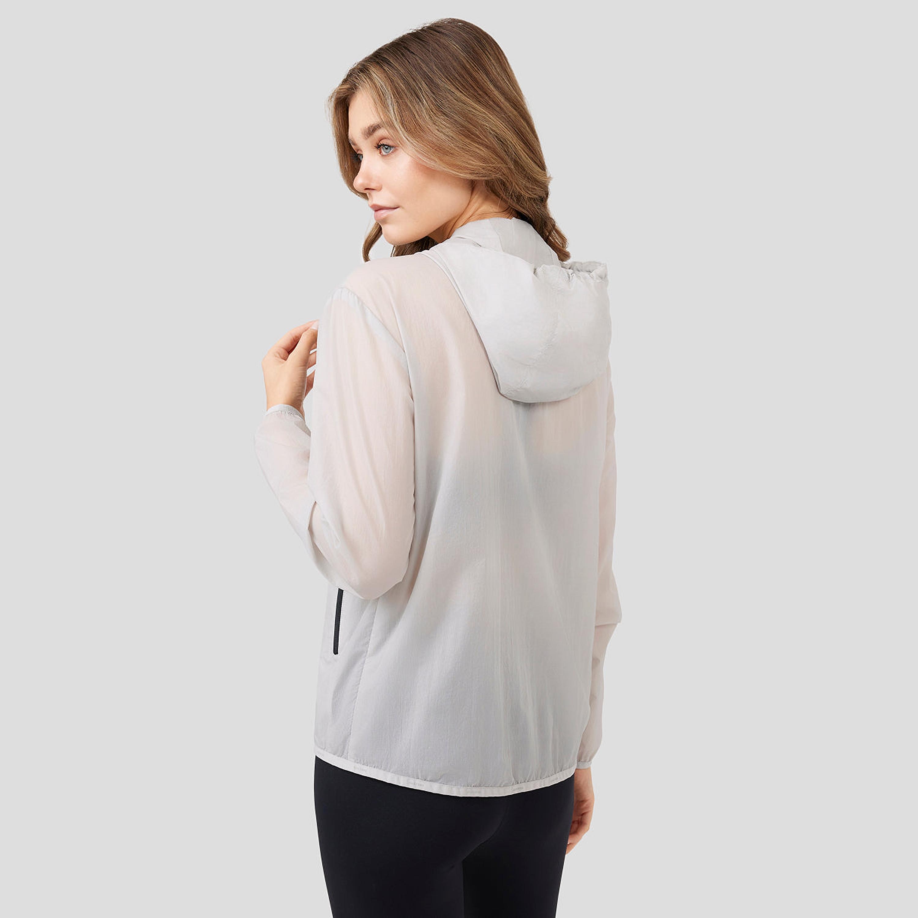 Castore Women's Hooded Neck Long Sleeves Metatek Flyweight Jacket-sports-women-clothing-coatsandjackets-jackets-image-2