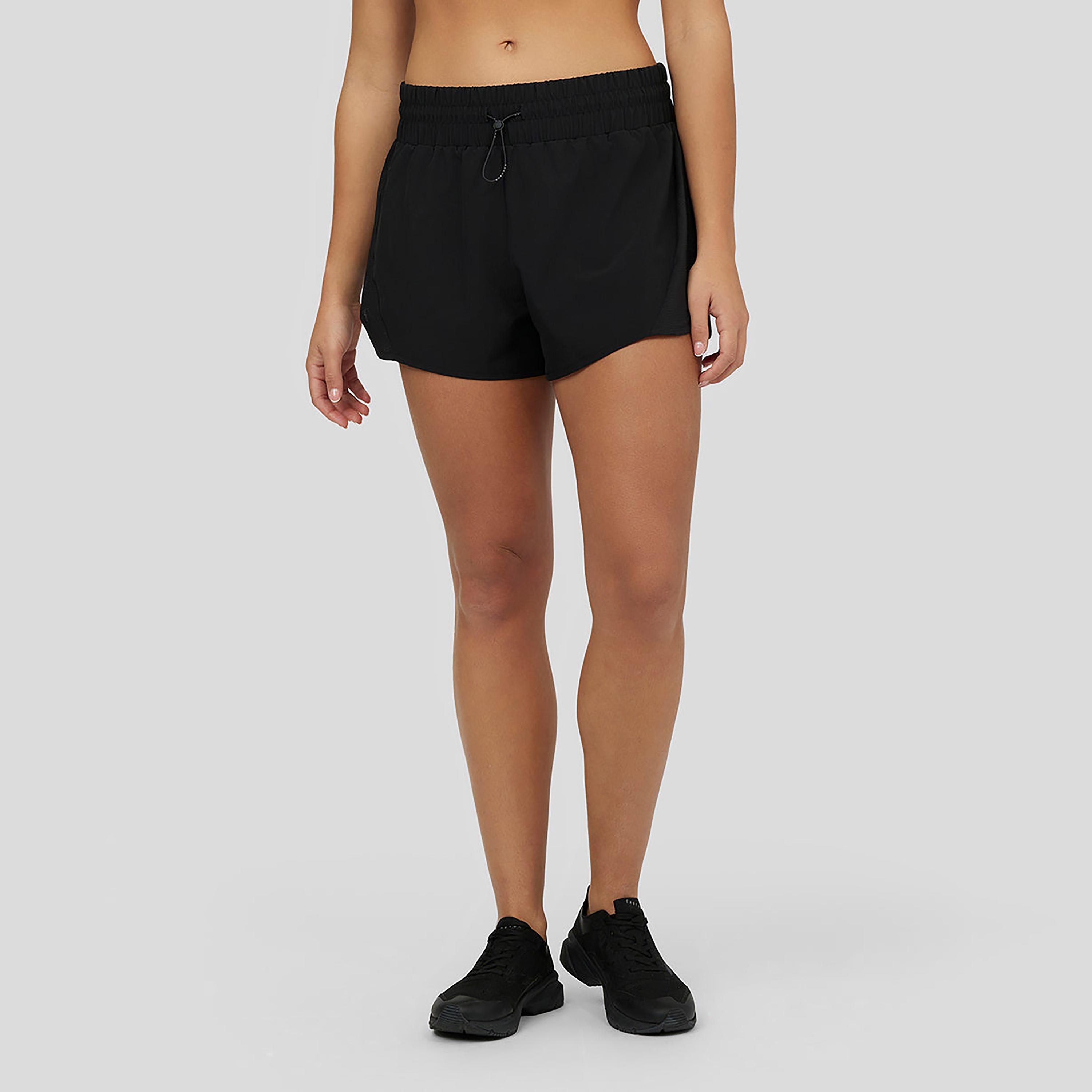 شورت تدريب نسائي من Castore بشعار Toggle Adjuster Carbon-women-clothing-shorts-image-1