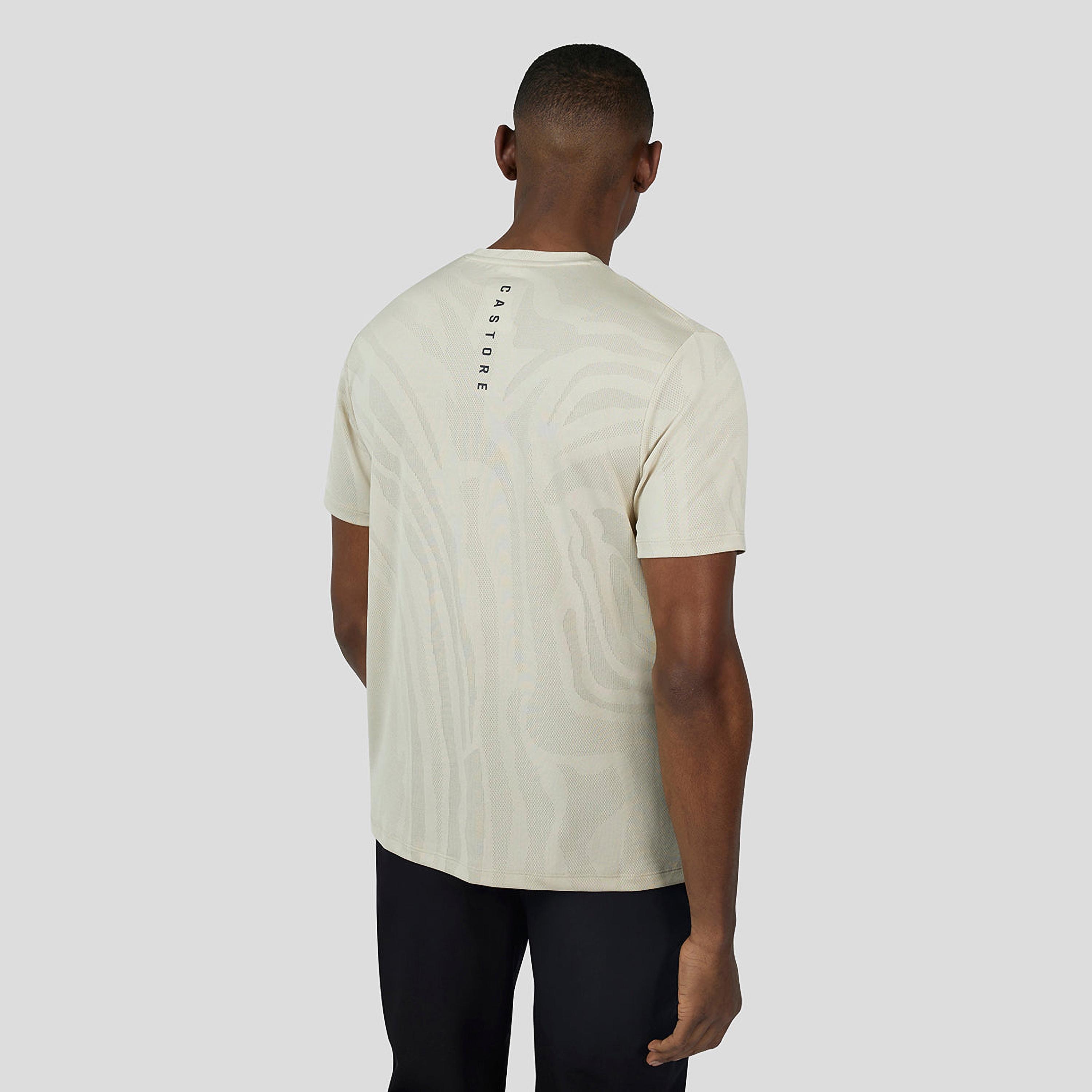 Castore Men's Printed Crew Neck Short Sleeves Tee-men-clothing-sportswearandactivewear-tshirtsandpolos-image-2