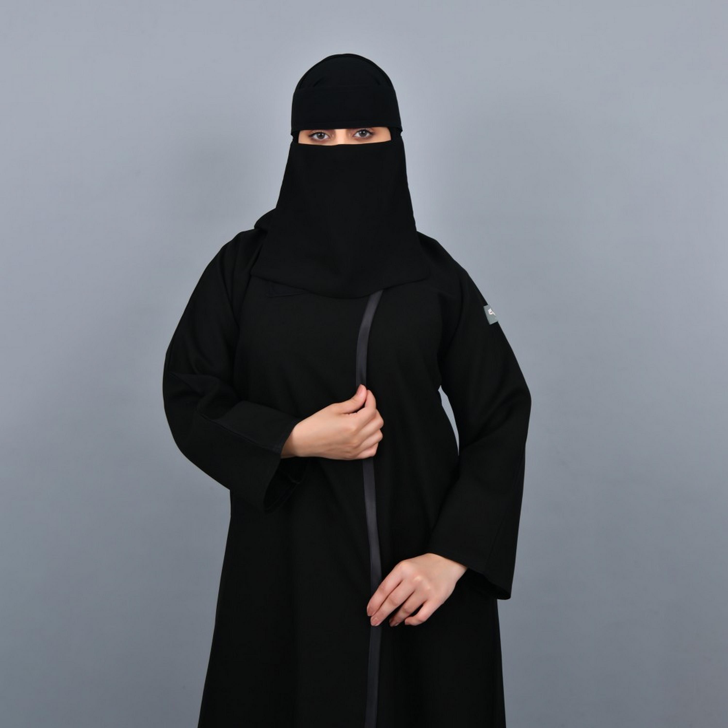 Lamha Black Crepe Women Side Buttoned Abaya with Hijab-women-arabicclothing-abayas-image-2