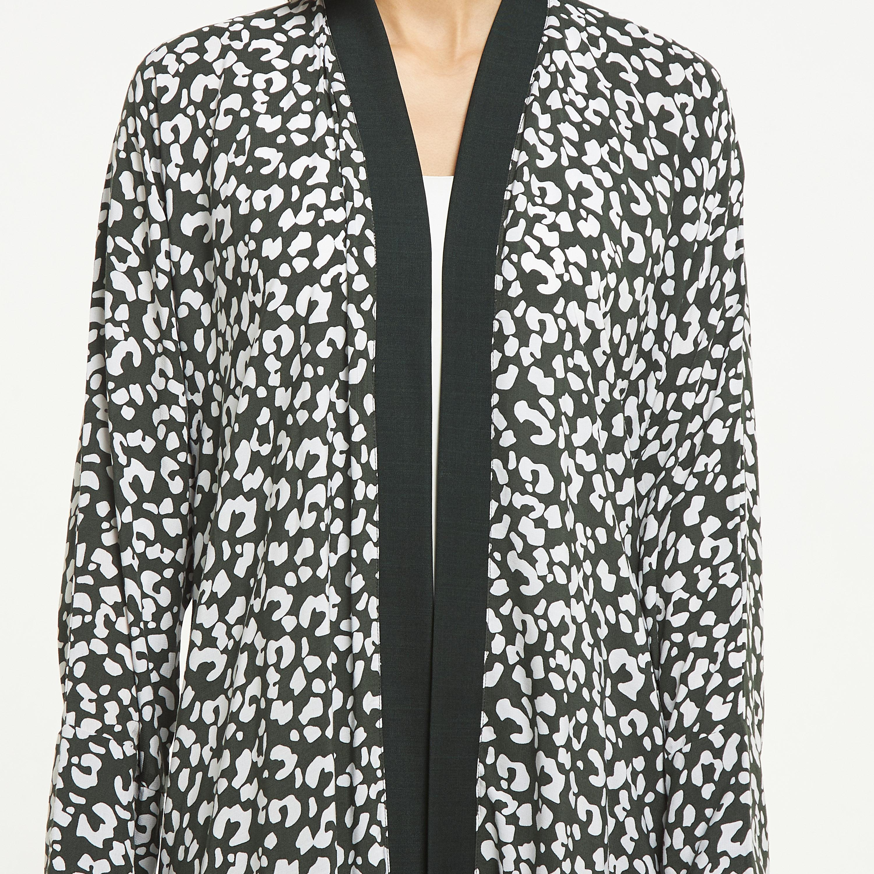 Hadiyath Al Madinah All-Over Print Open Front Abaya-women-arabicclothing-abayas-image-3