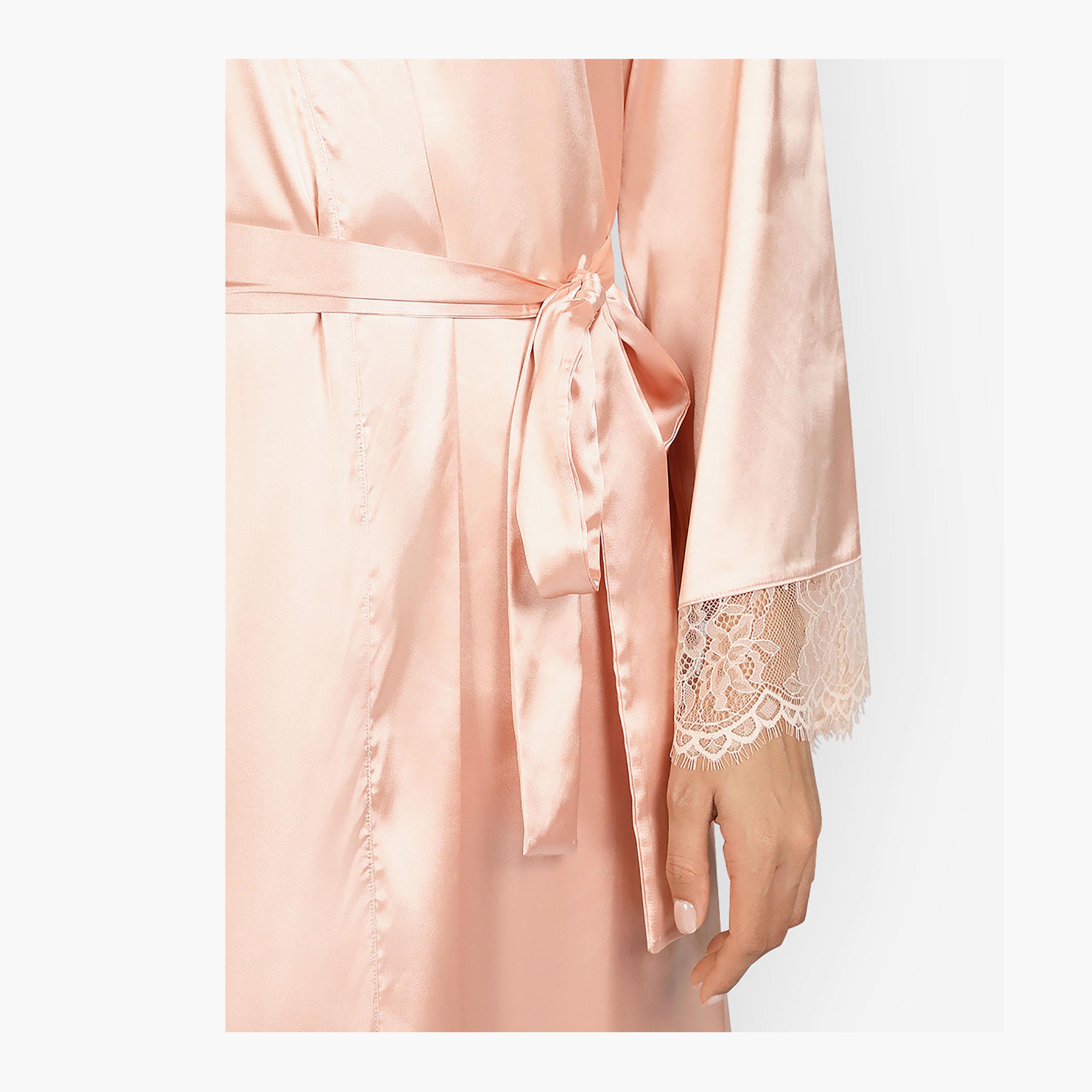 روب نسائي من الدانتيل بياقة على شكل حرف V وأكمام طويلة من إيسلا اند إيفي-women-clothing-nightwear-robes-image-2