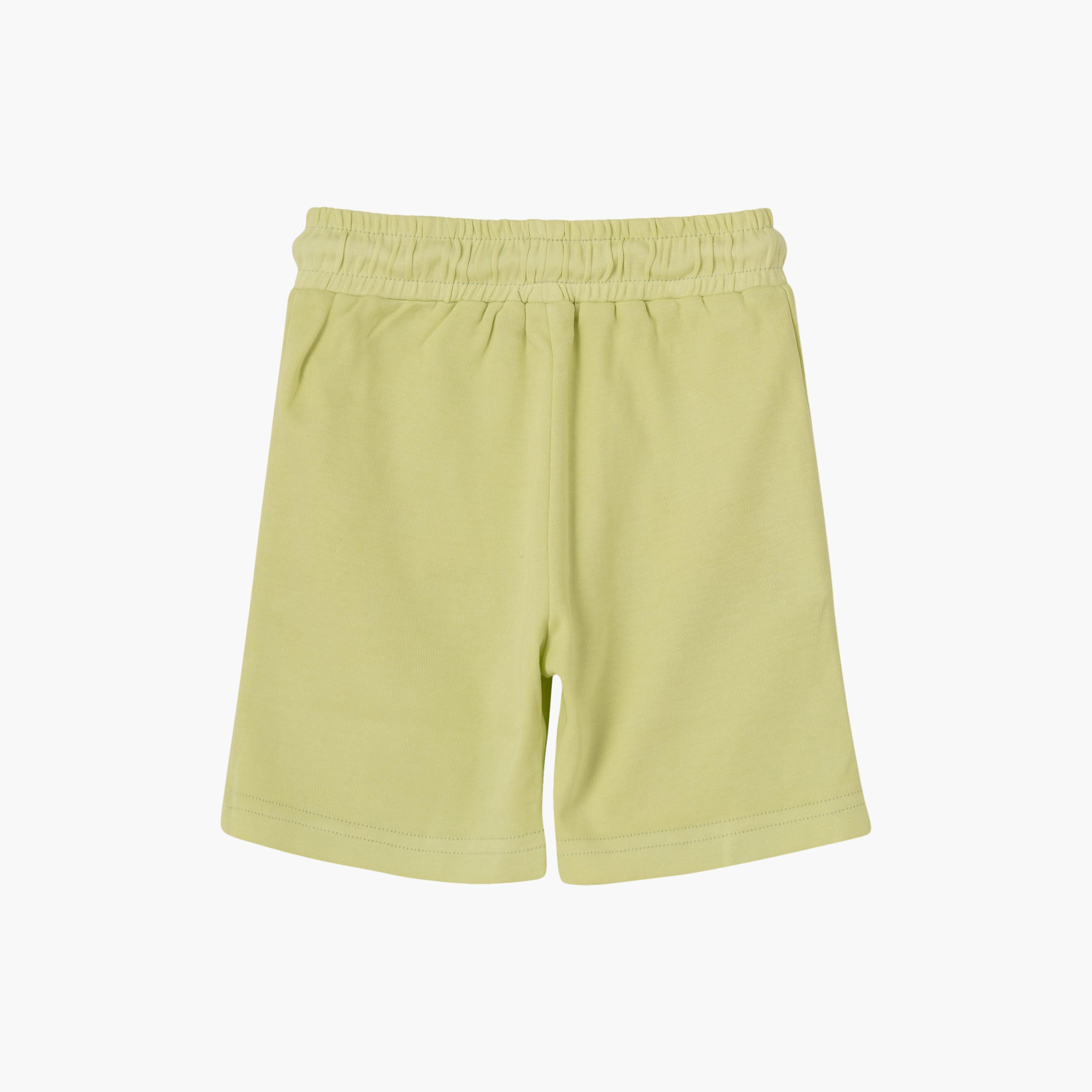 شورت قطن محبوك سادة بخصر مطاطي ورباط سحب من يونيك كيدز-boys-clothing-bottoms-shorts-image-2