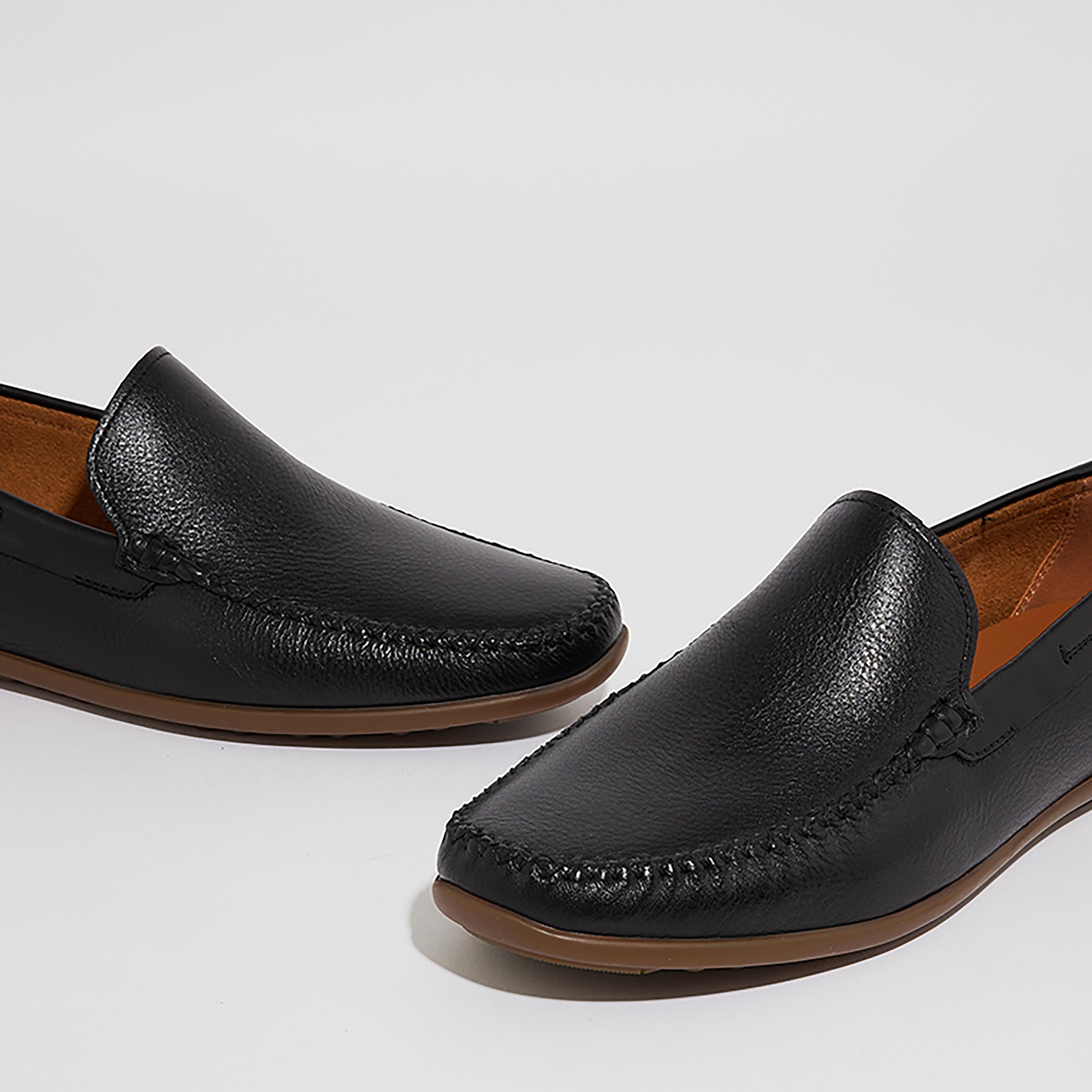 Hush Puppies Arthur Men's Textured Slip On Loafers | CY2528-men-shoes-loafersandmoccasins-image-12