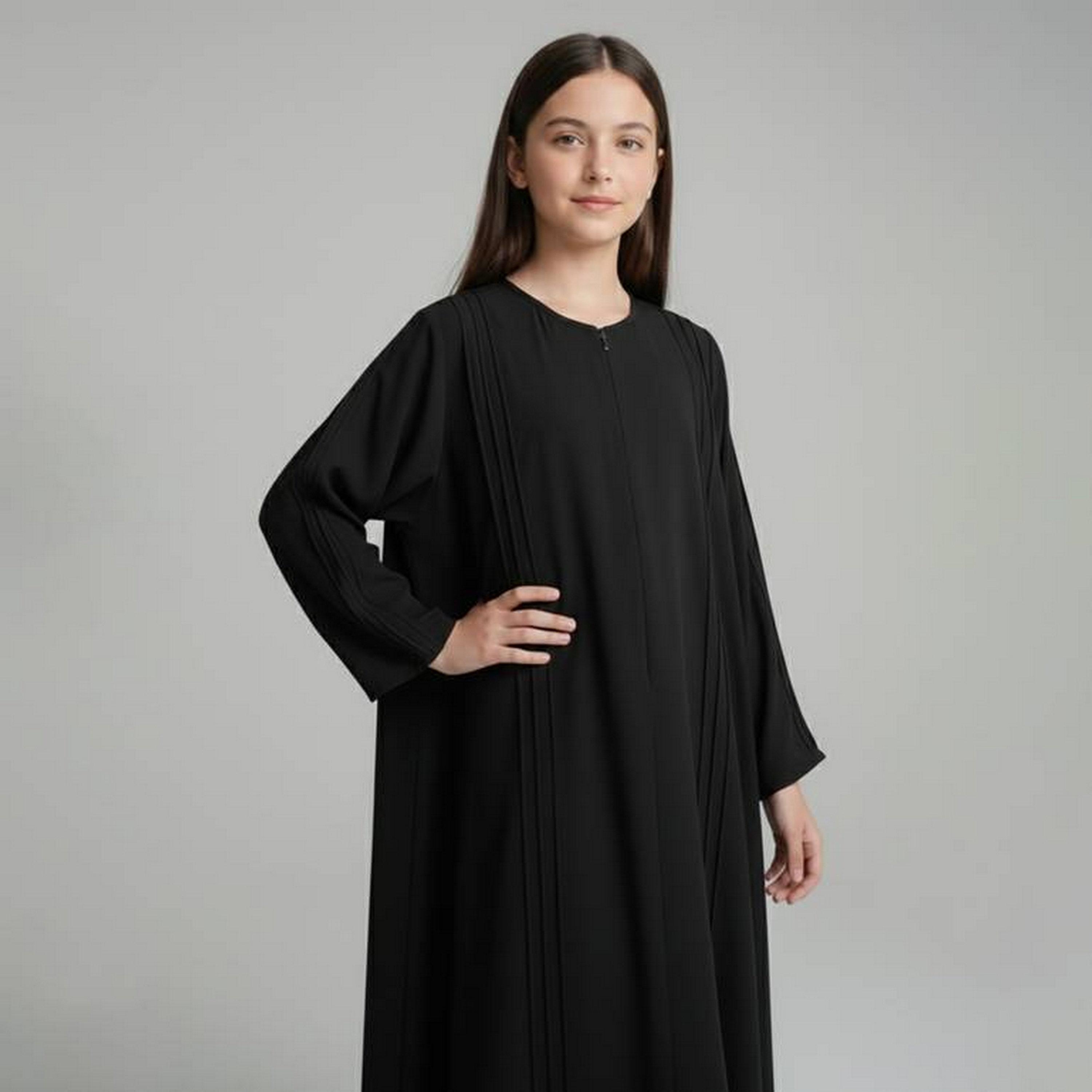 عباءة ربع كلوش كتان بتفاصيل مكسرة مع طرحة للبنات من حوراء - أسود-girls-arabicclothing-abayas-image-2