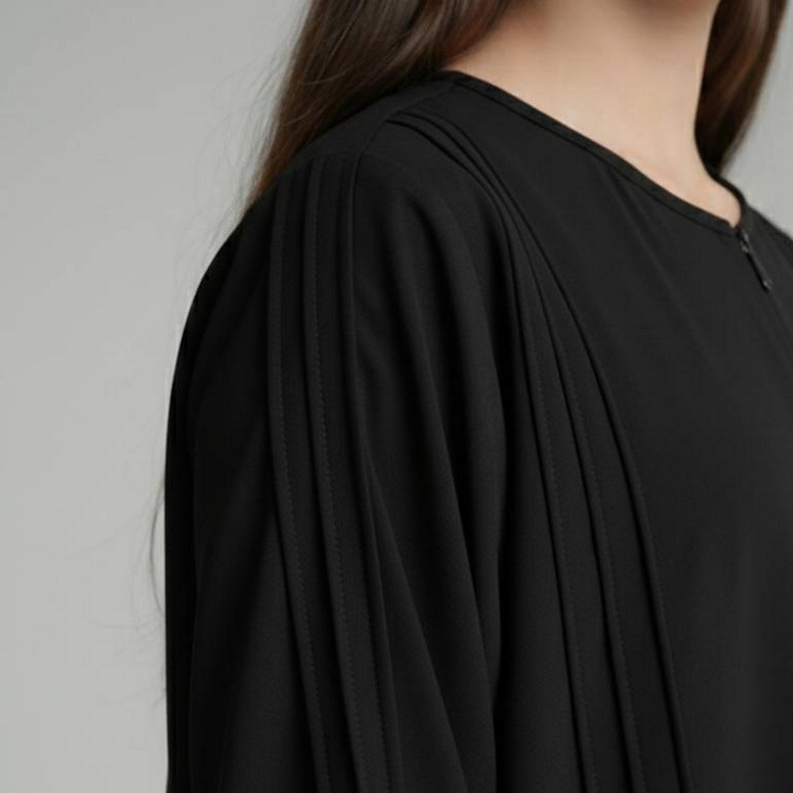 عباءة ربع كلوش كتان بتفاصيل مكسرة مع طرحة للبنات من حوراء - أسود-girls-arabicclothing-abayas-image-3