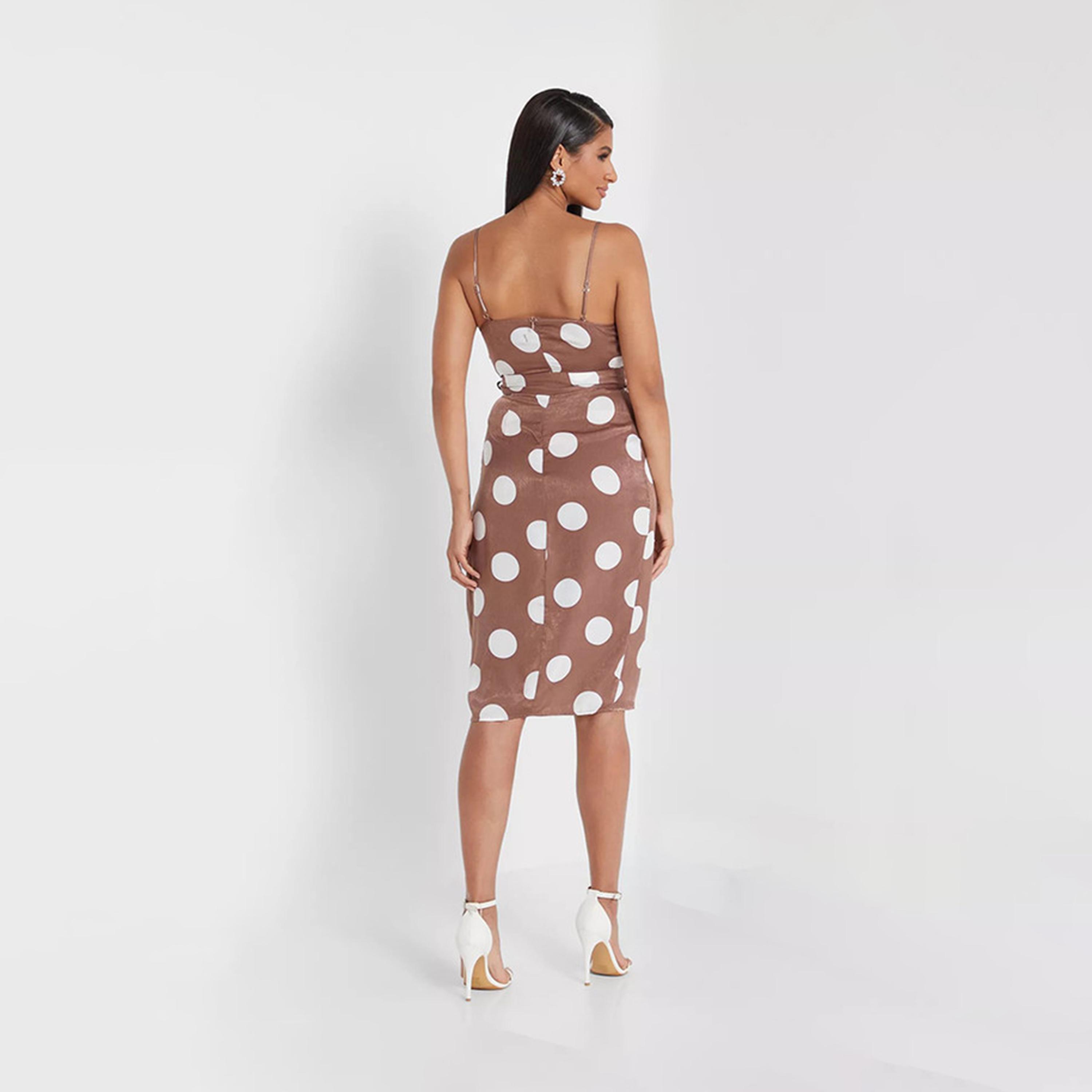 فستان بطول الركبة بحمالات كتف وحزام بني ذو بولكا دوت من ليتل ميسترس -women-clothing-dresses-image-3