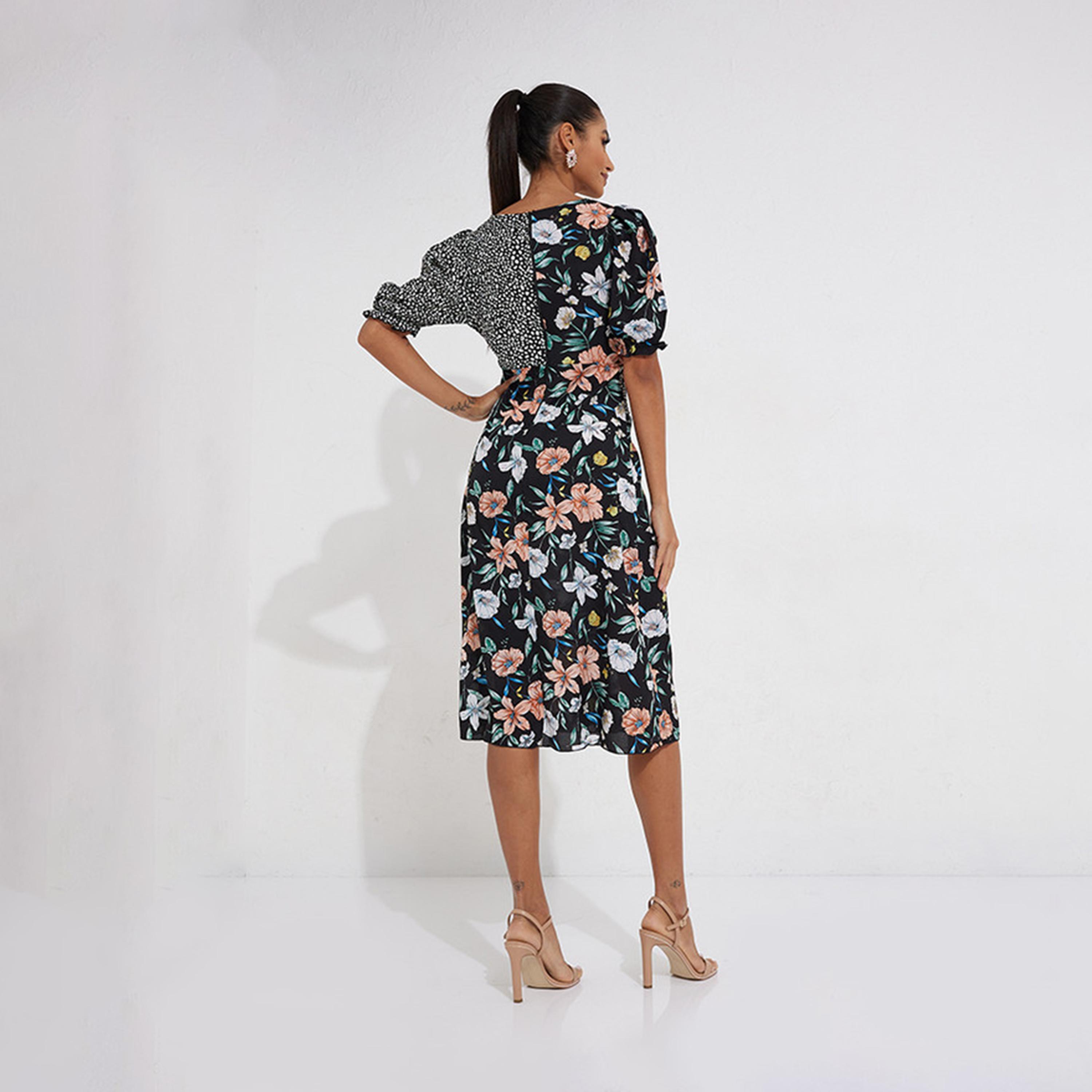 Little Mistress Floral V-neck A-line Midi Dress with Short Sleeves-women-clothing-dresses-image-4