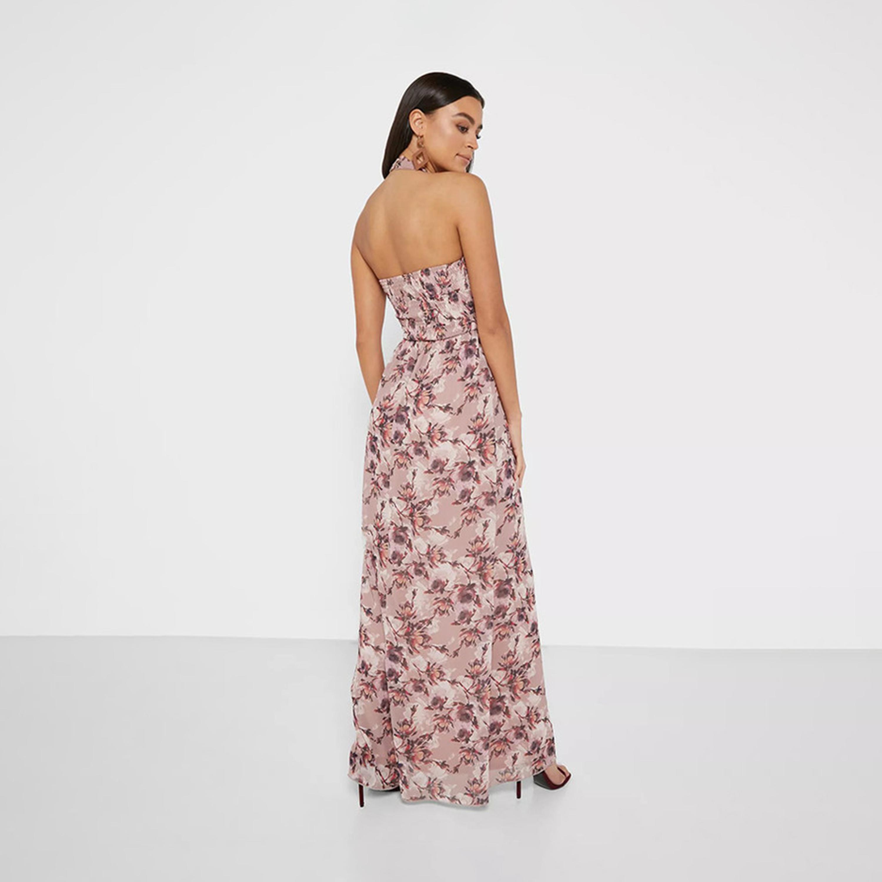 فستان ماكسي بفتحة ذو رقبة ھالتر بنقشة زهور وردي من ليتل ميستريس -women-clothing-dresses-image-3