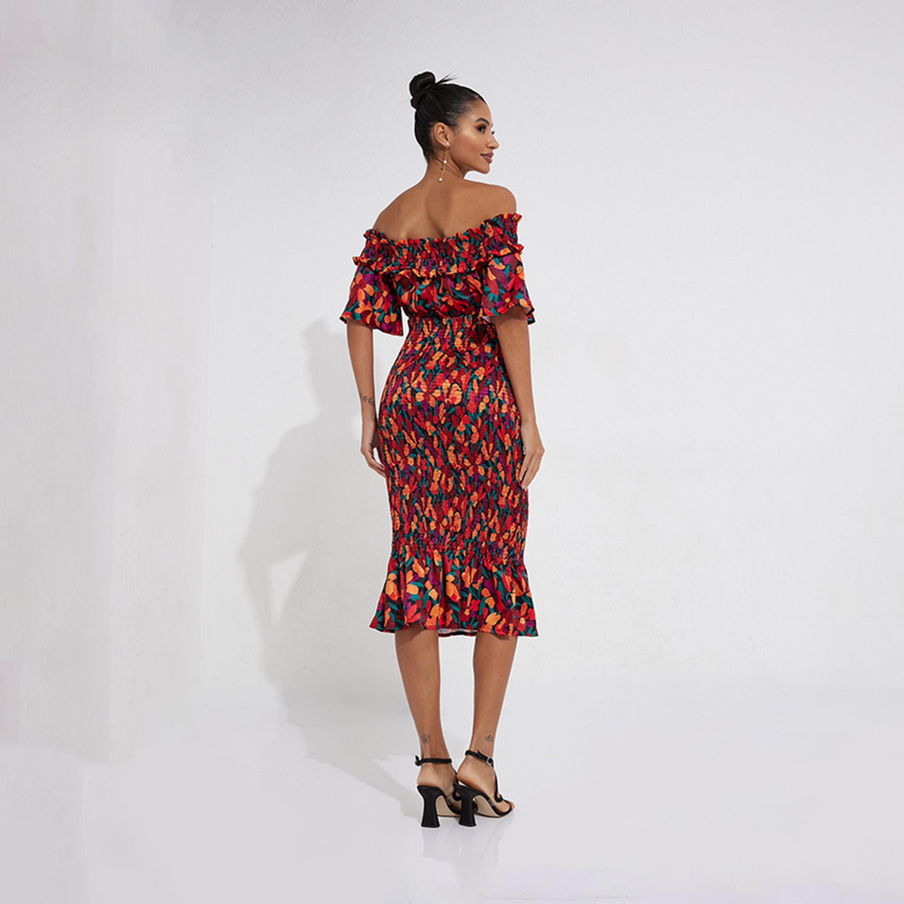 Little Mistress Floral Bodycon Midi Dress with Short Sleeves-women-clothing-dresses-image-4