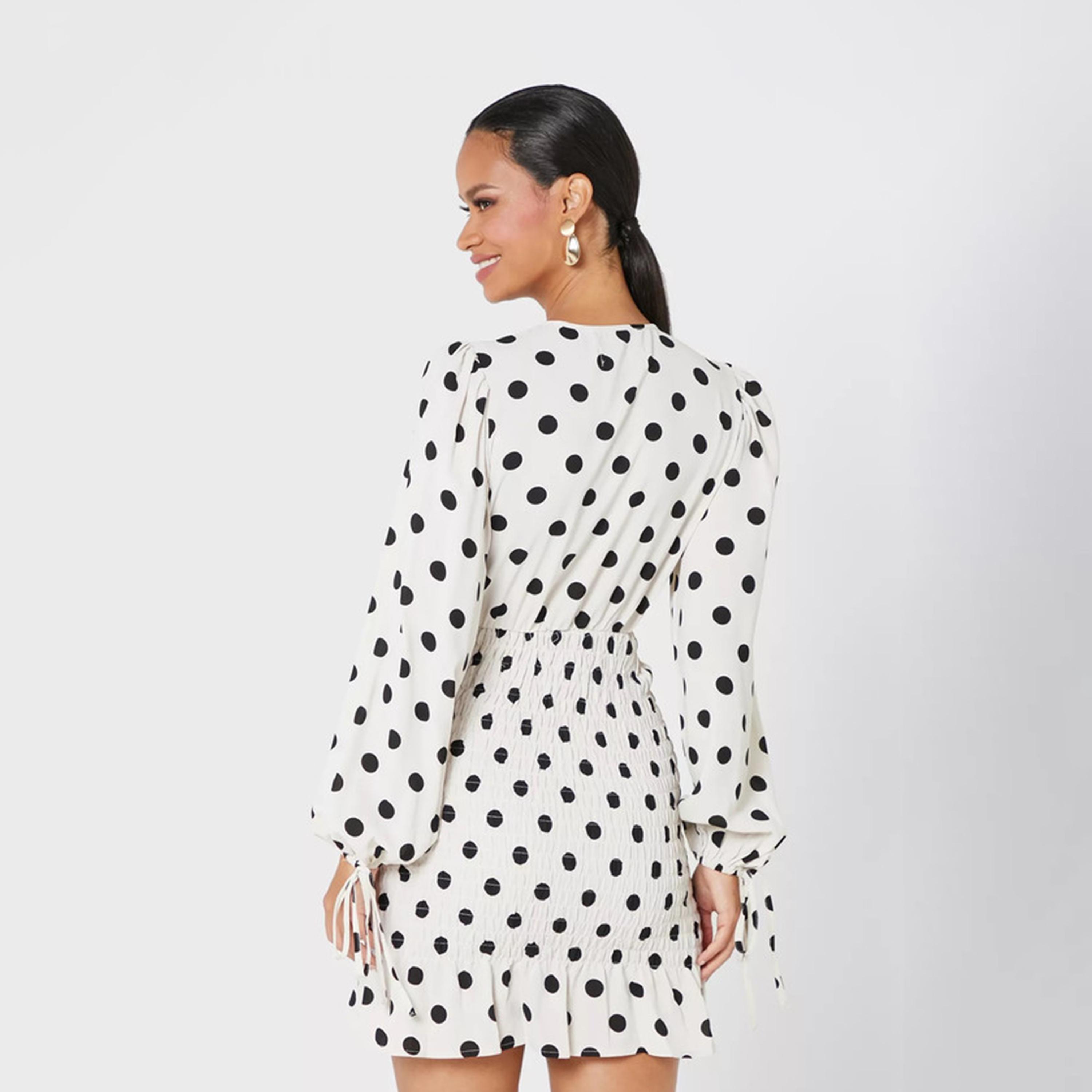 فستان قصير ملفوف ذو بولكا دوت باللون الأبيض من ليتل ميسترس -women-clothing-dresses-image-3