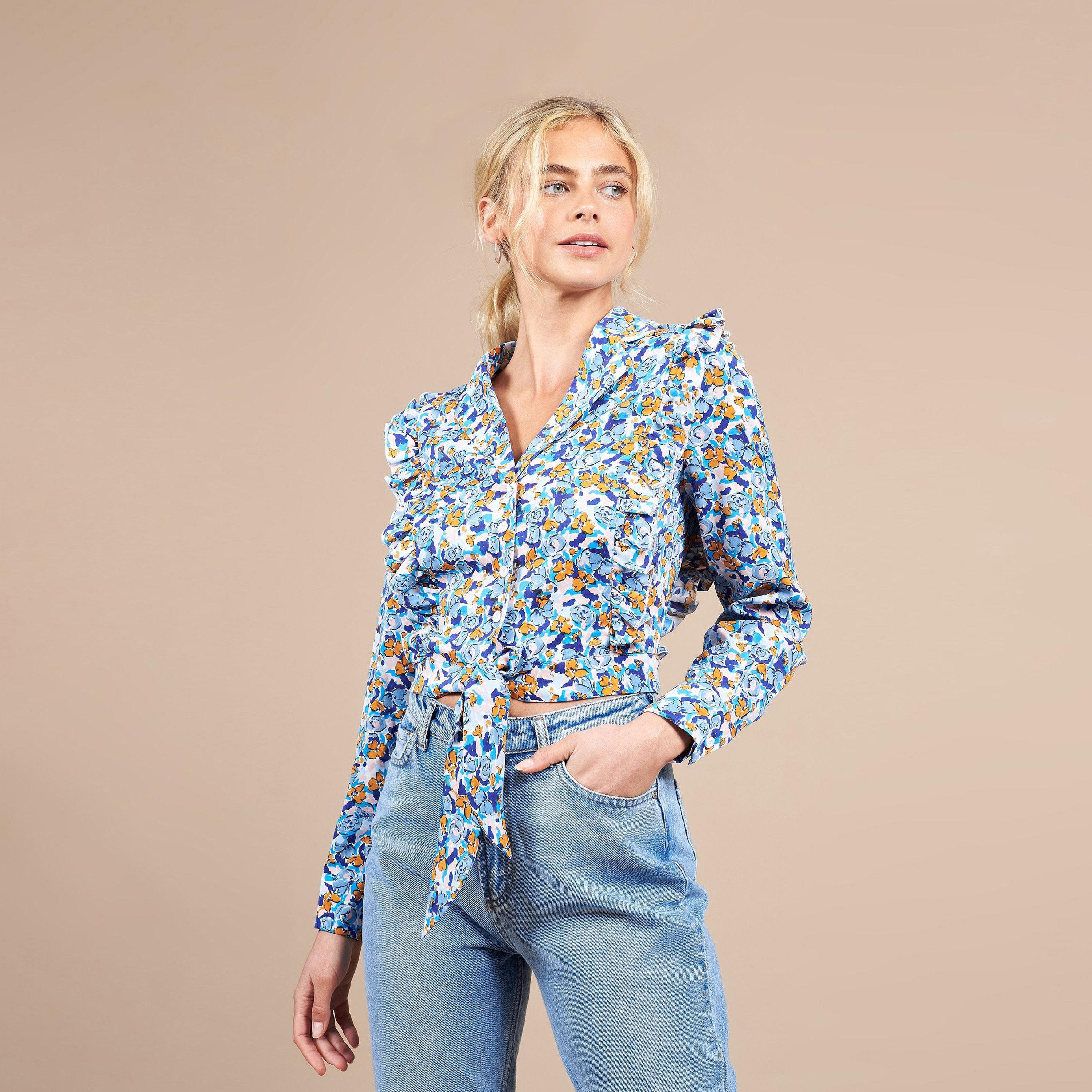 ليتل مسترس- بلوزة ياقة على شكل V مورد أكمام طويلة-women-clothing-shirtsandblouses-blouses-image-1