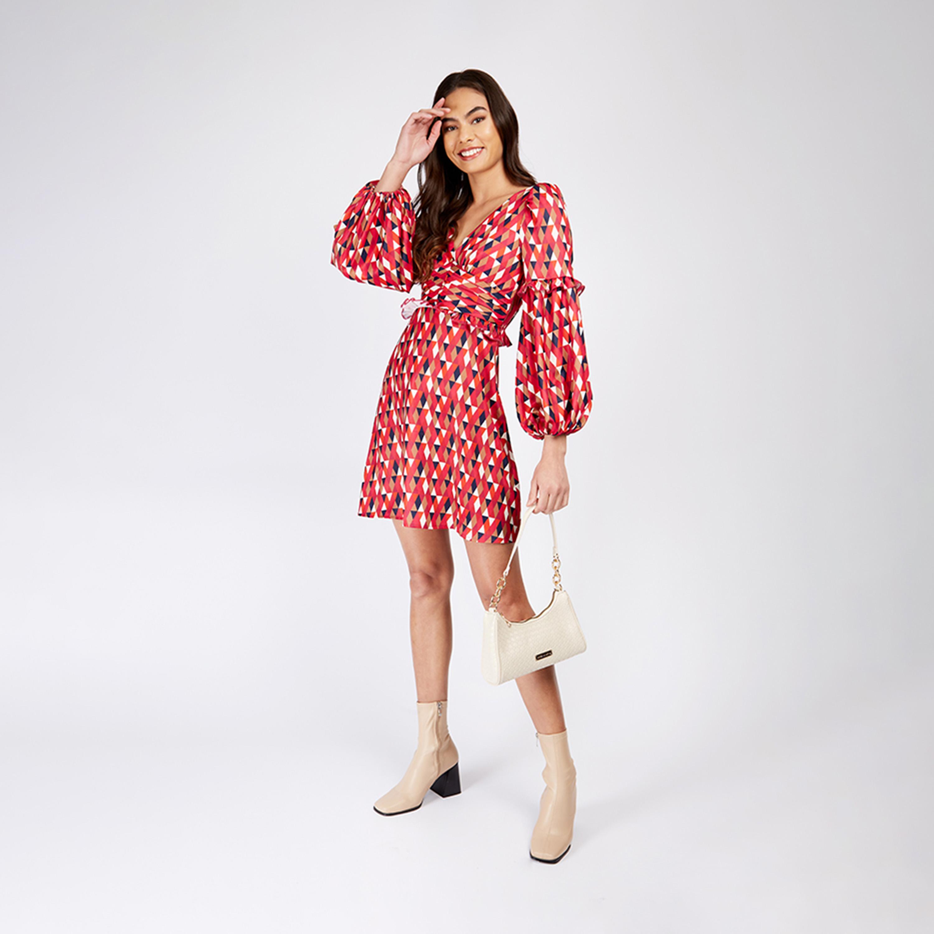 ليتل مسترس- فستان ميني سكيتر ياقة على شكل V تصميم منقوش أكمام طويلة-women-clothing-dresses-image-1