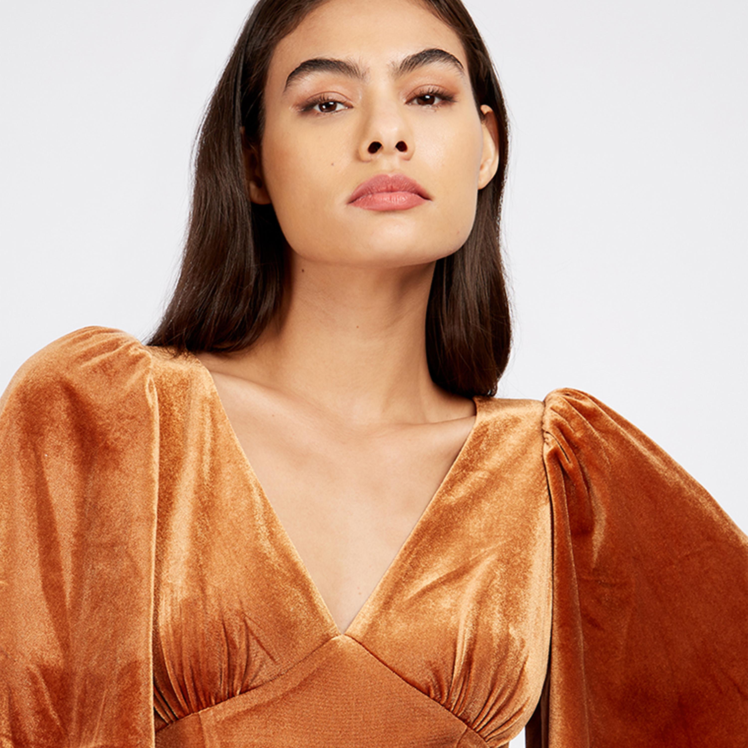 فستان ماكسي على شكل إيه لاين ورقبة على شكل فى من ليتل ميستريس فيلفيت مع أكمام قصيرة-women-clothing-dresses-image-2