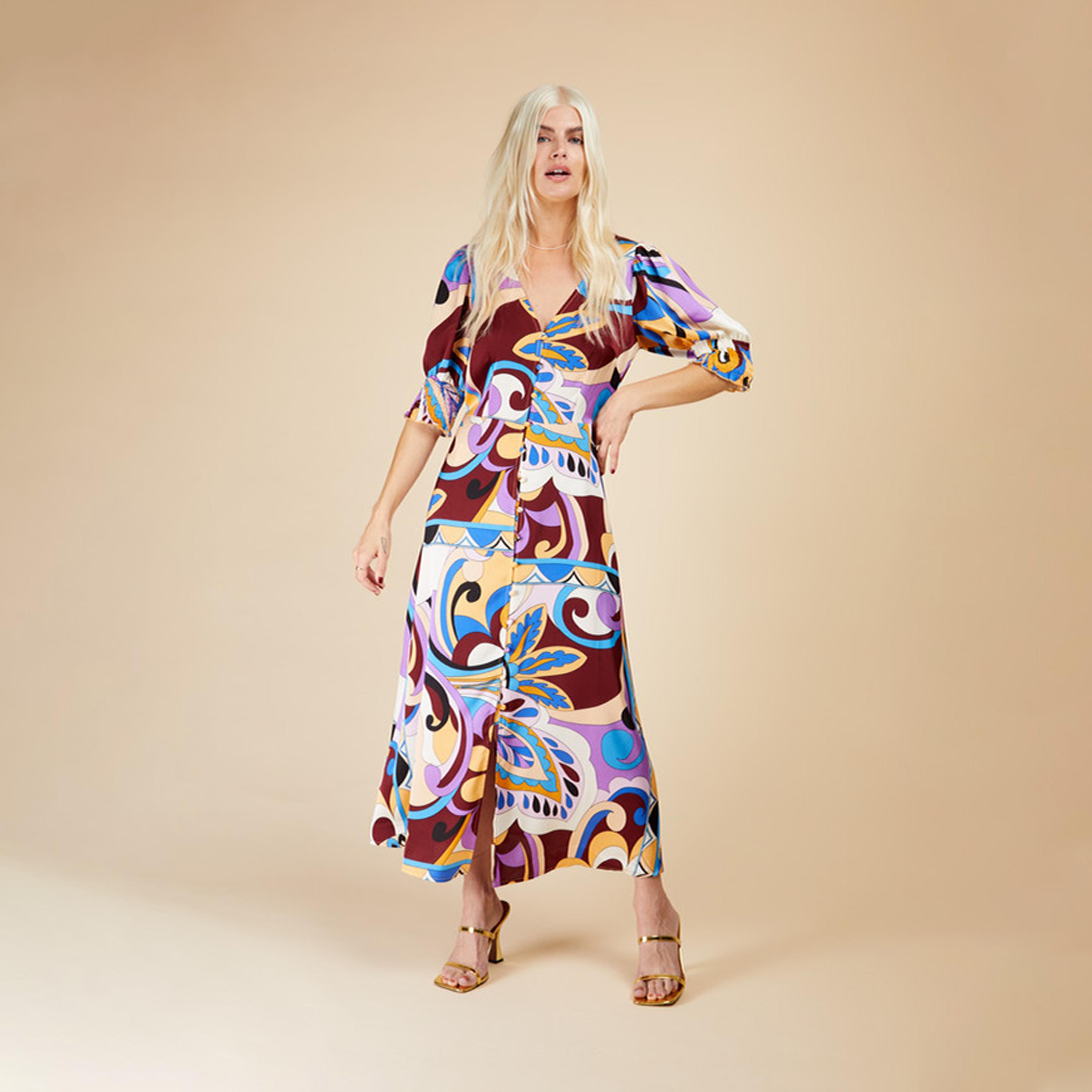 ليتل مسترس- فستان ماكسي بشكل A ياقة على شكل V تصميم منقوش-women-clothing-dresses-image-1